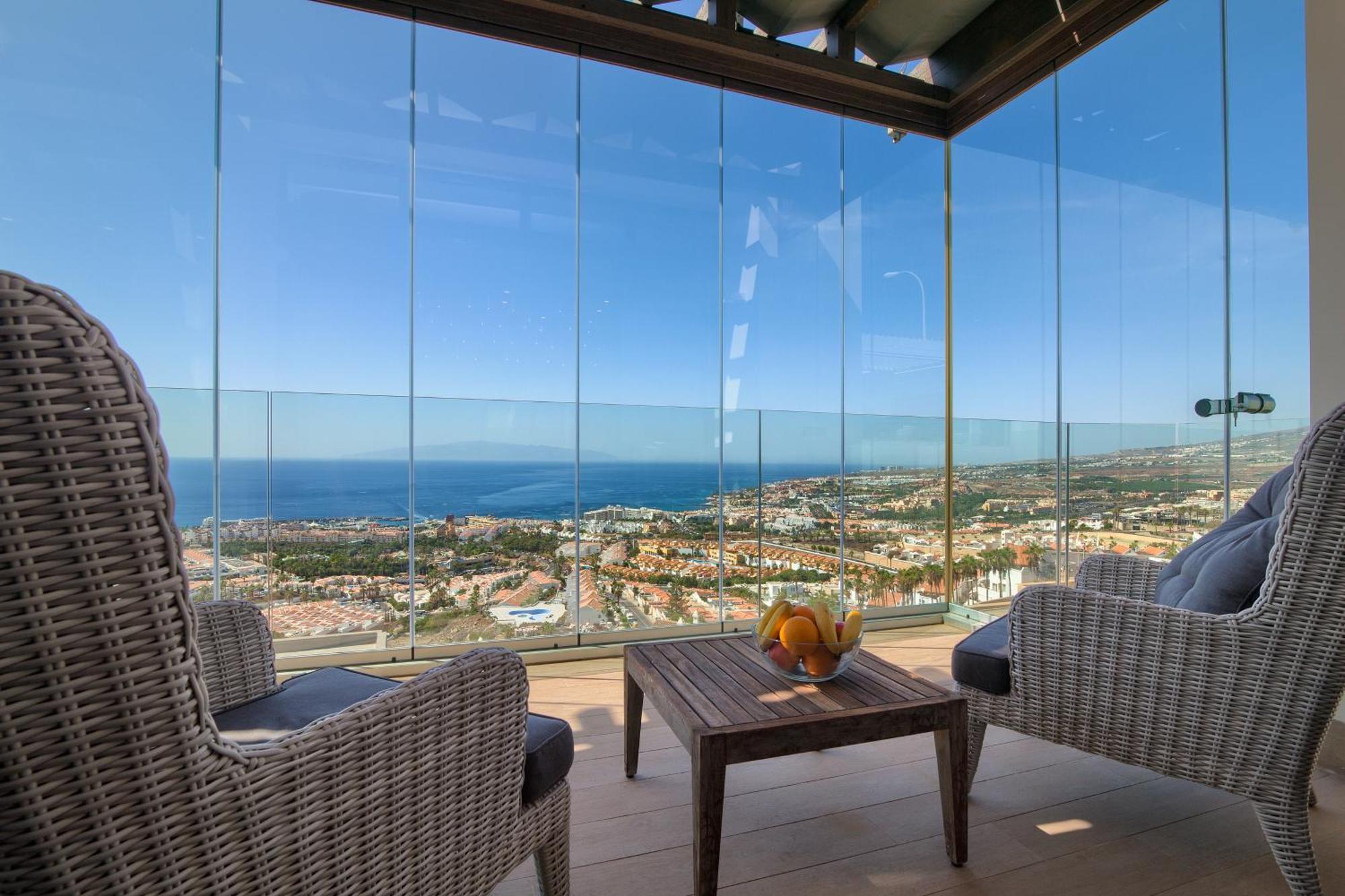 Luxury Private With Heated Pool And Amazing Ocean View Villa