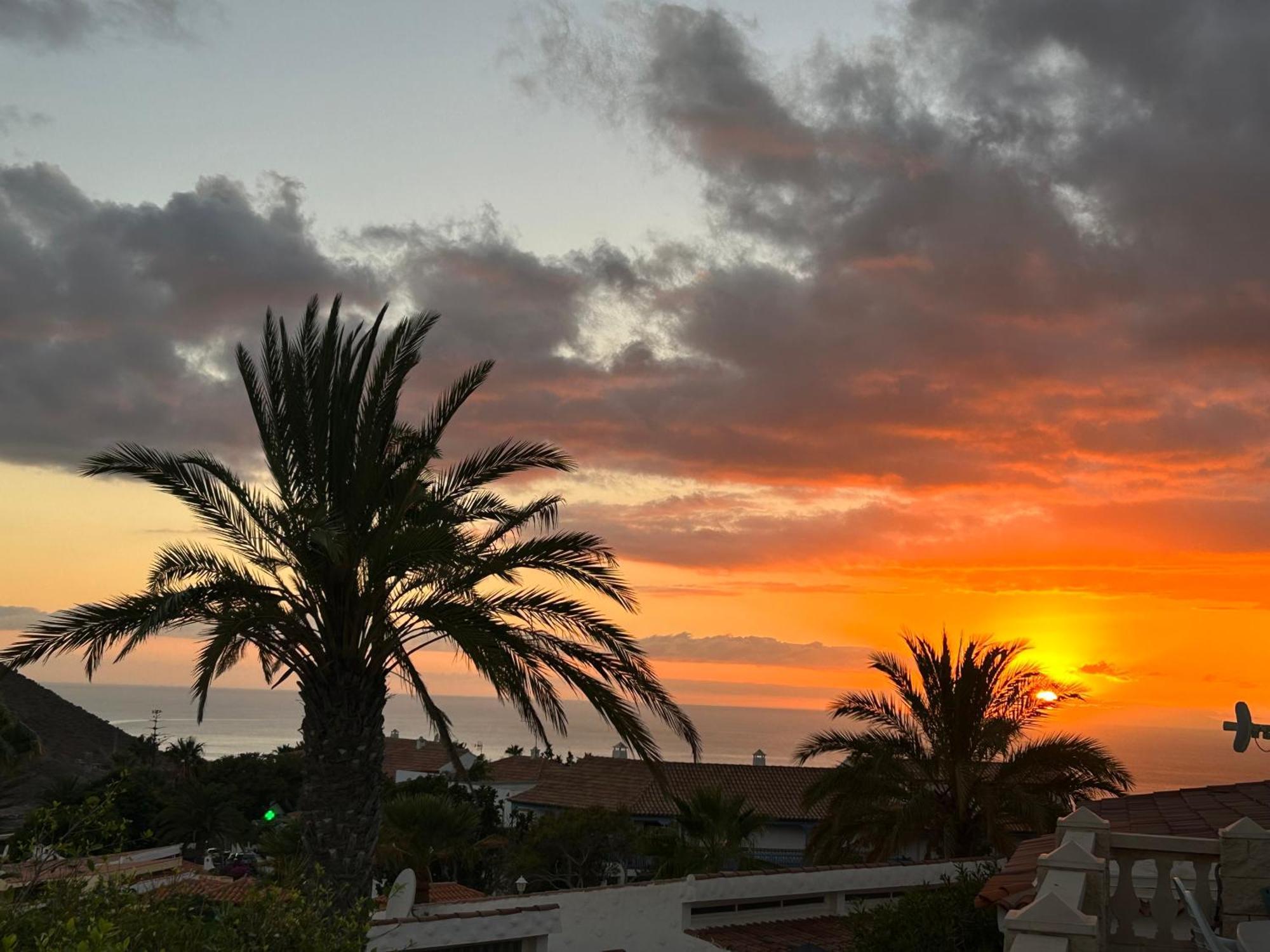 Villa Azure Horizon And Breeze - Panoramic Ocean View And Heated Pool