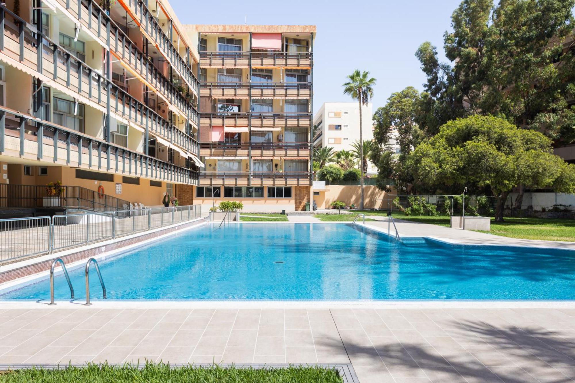 Apartment Seafront Just 200m From Vistas *