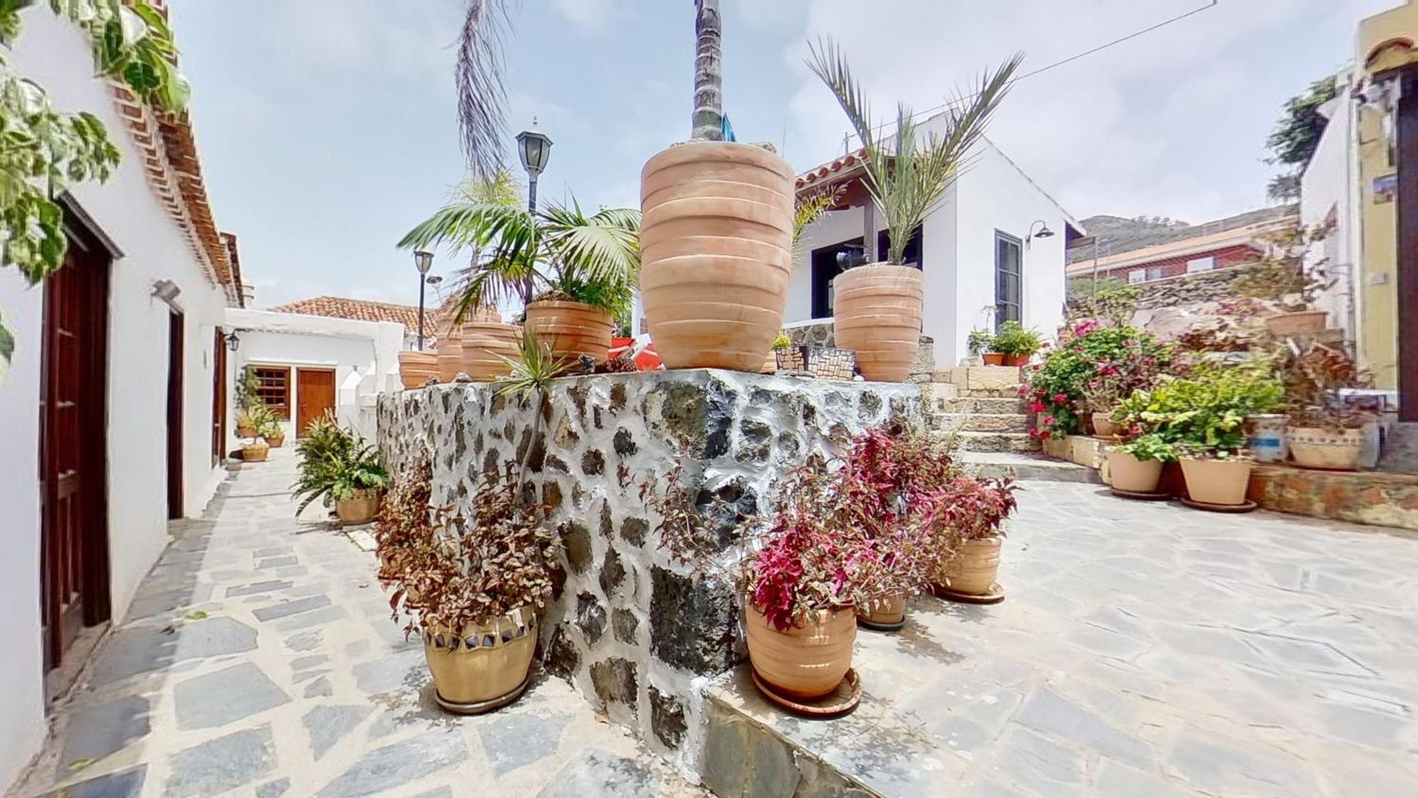 Charming 1-bed House In La Laguna Villa