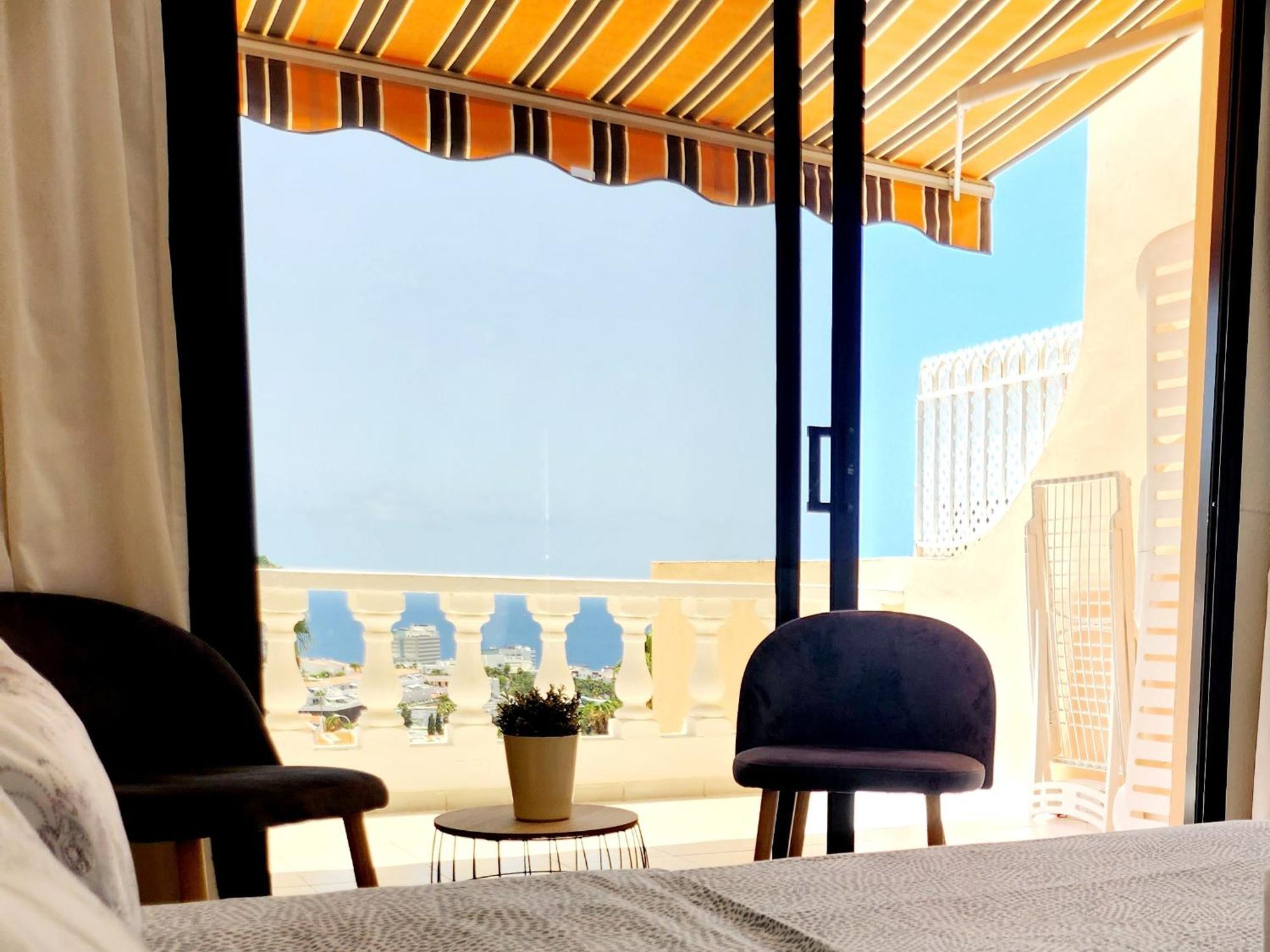 Paradise Court Costa Adeje (Tenerife)