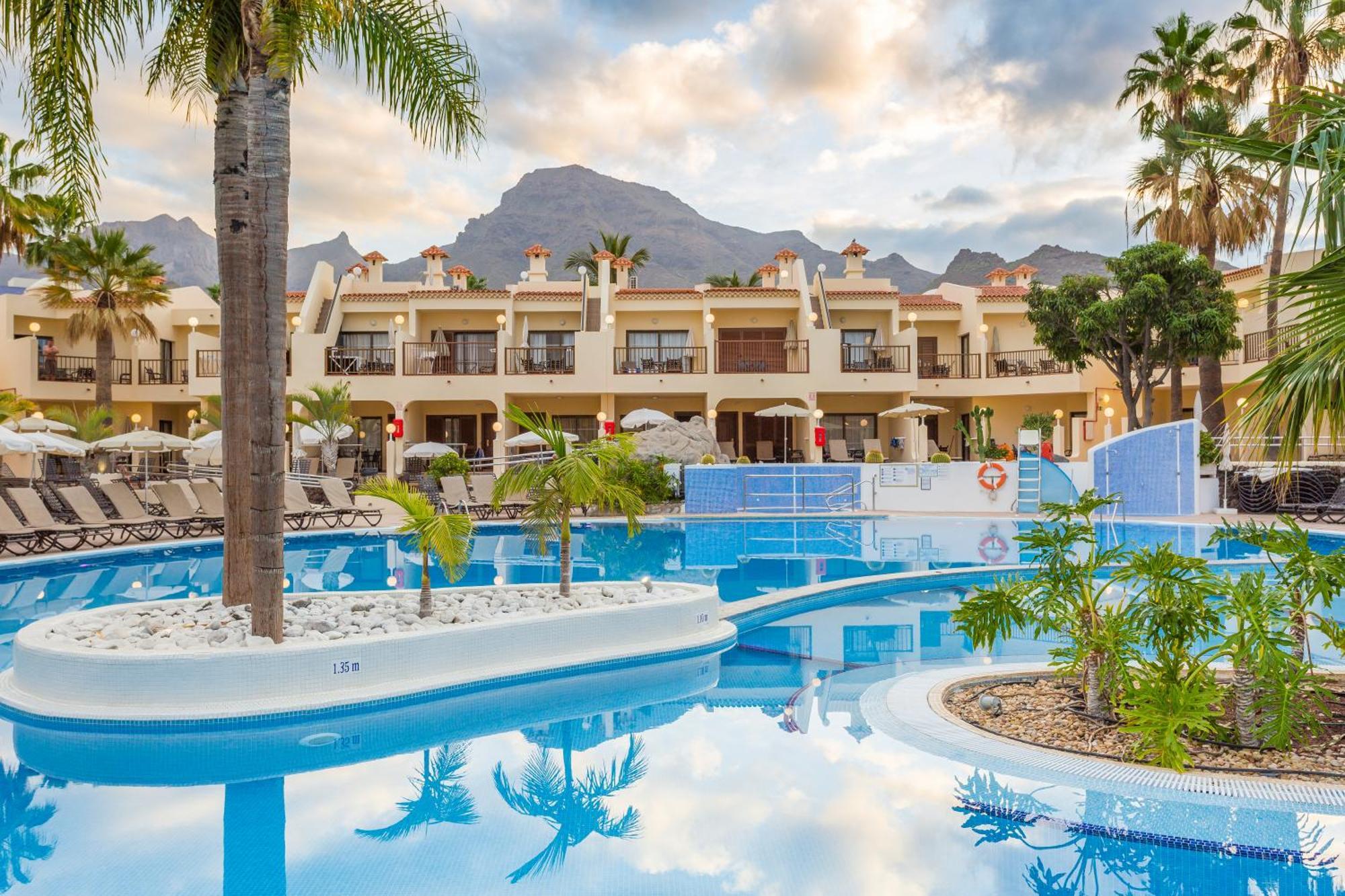 Appart hôtel Royal Sunset Club 3*