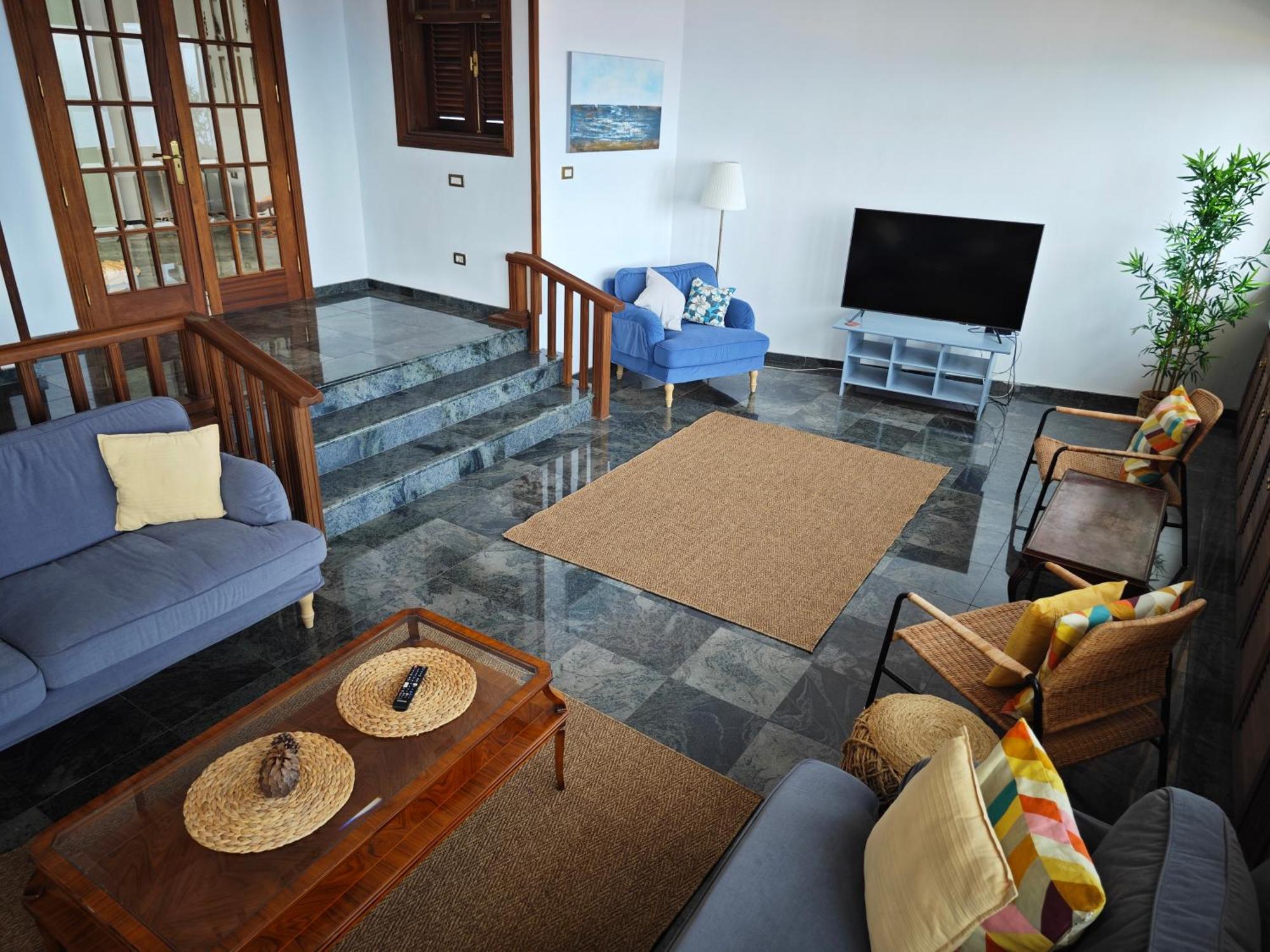 Villa Gonzalez Sea Views