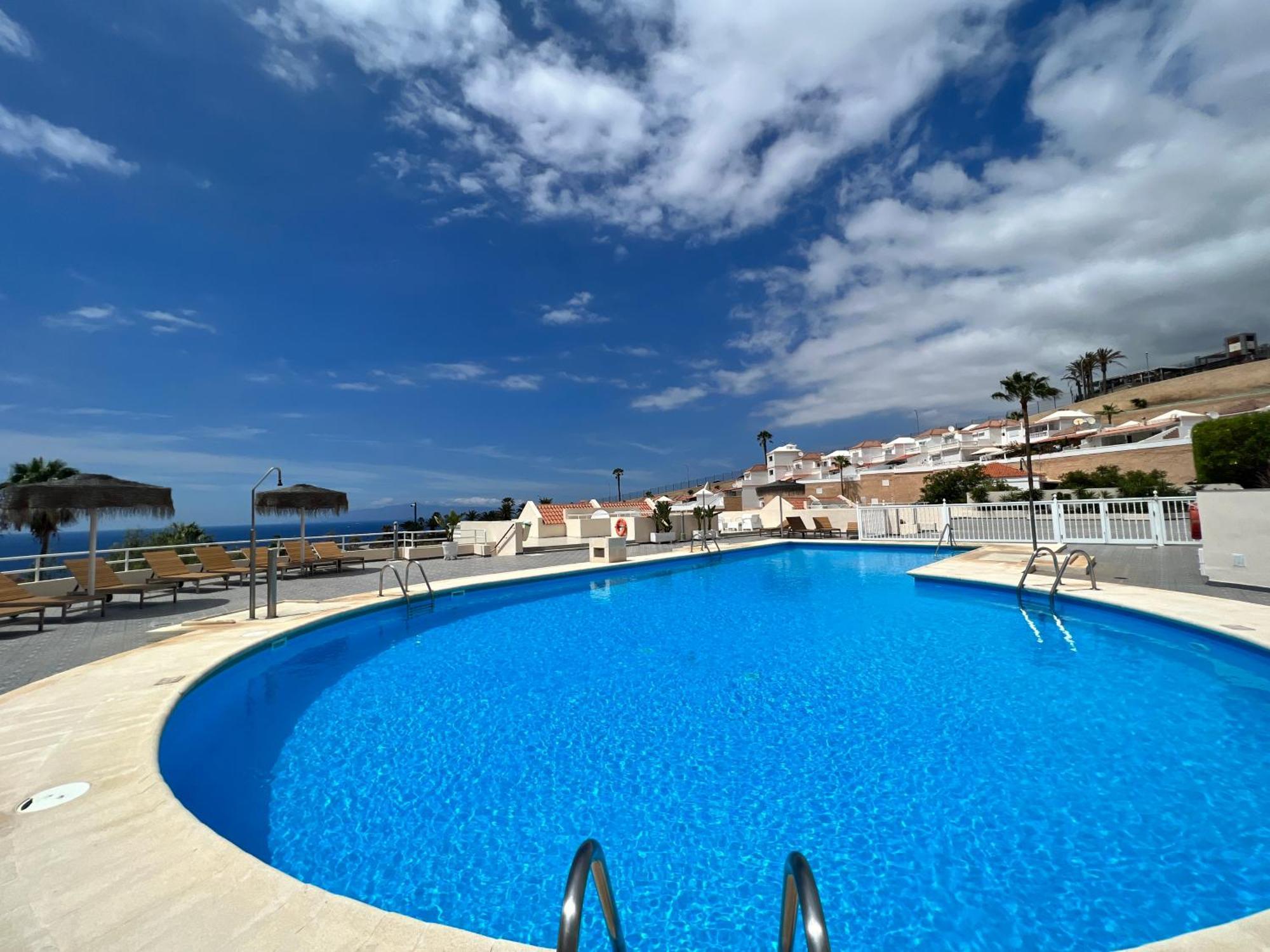 Paulmarie Ocean View Apartment *