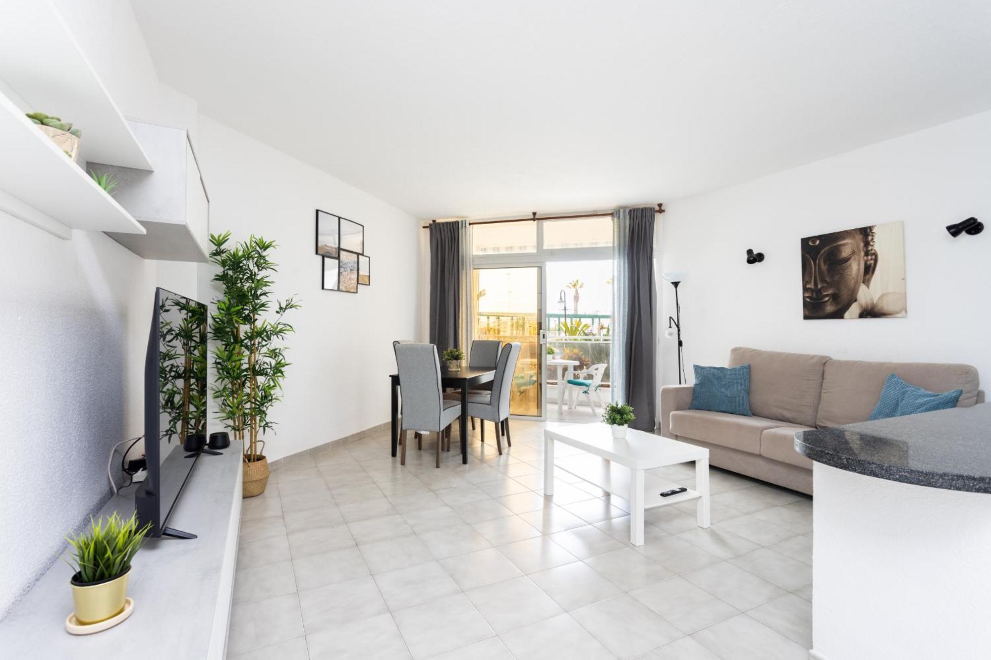 Eden Medano Seastar Ocean First Line Apartment *