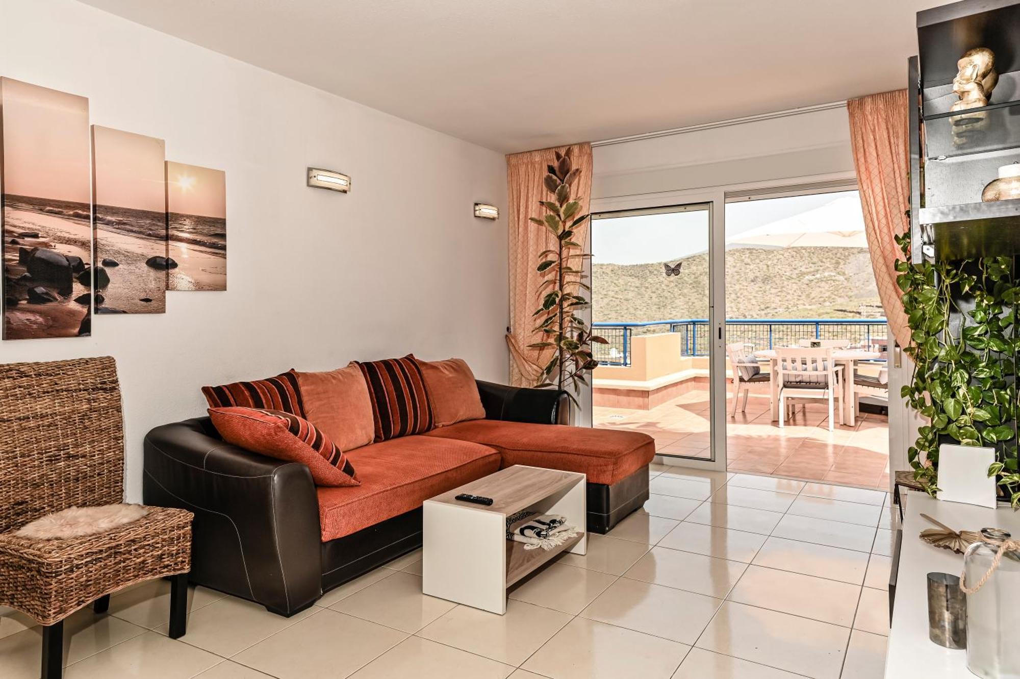 Apartment Cozy 2 Bedroom In Costa Adeje (Tenerife)