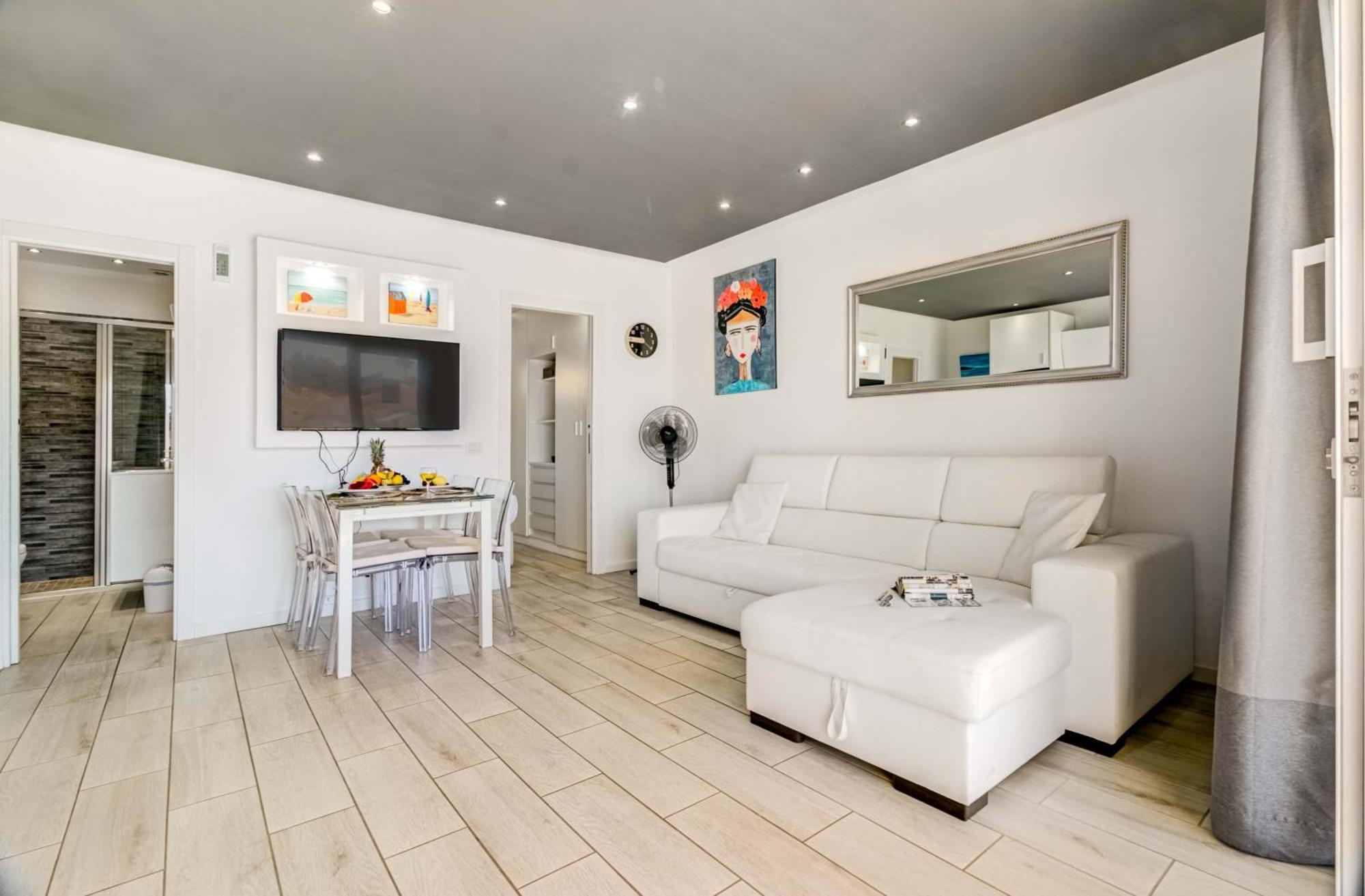 Cosy Mareverde Free Wifi Apartment *