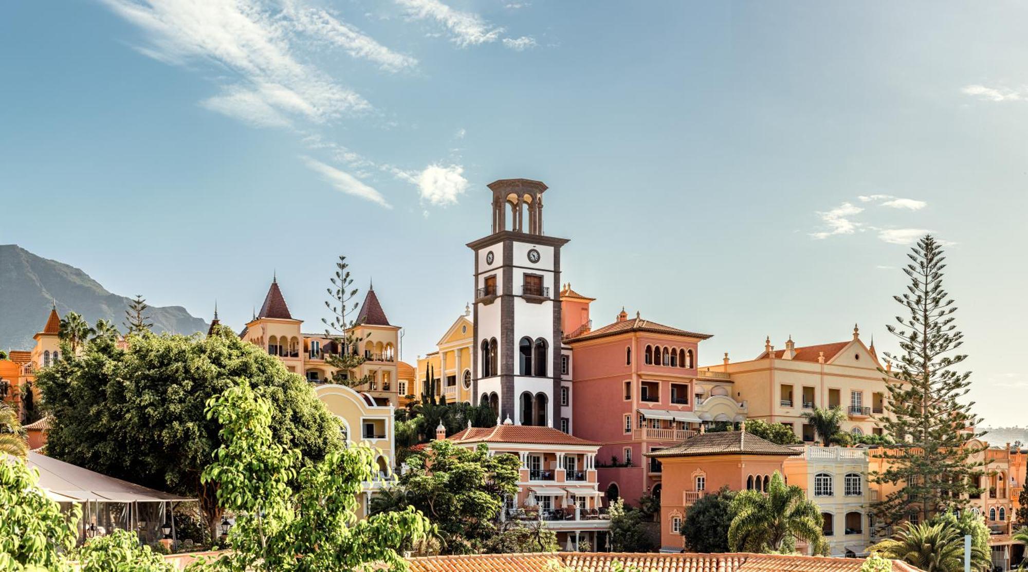 Bahia Del Duque 5*