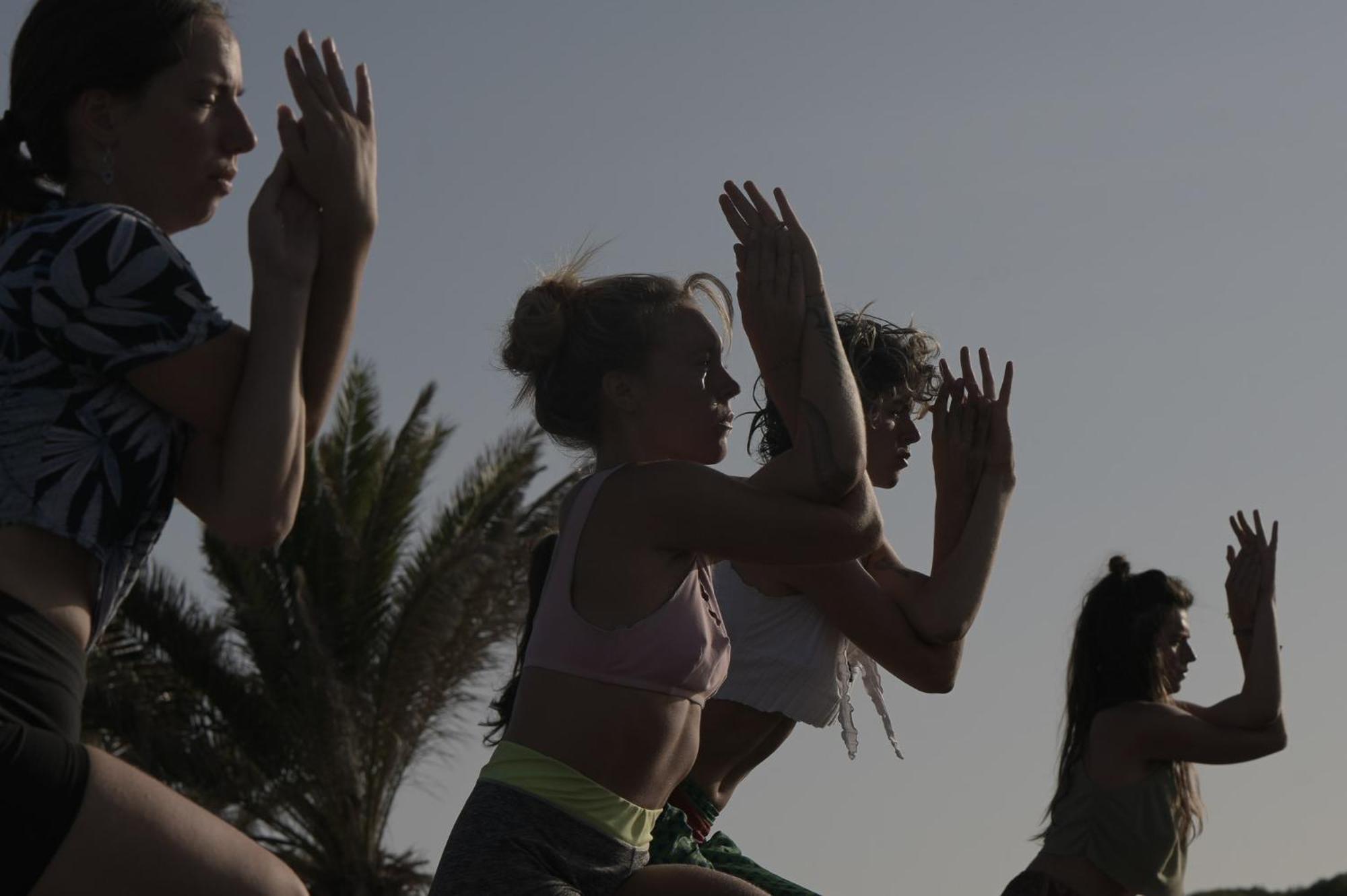 Los Amigos Yoga & Wellness * La Mareta