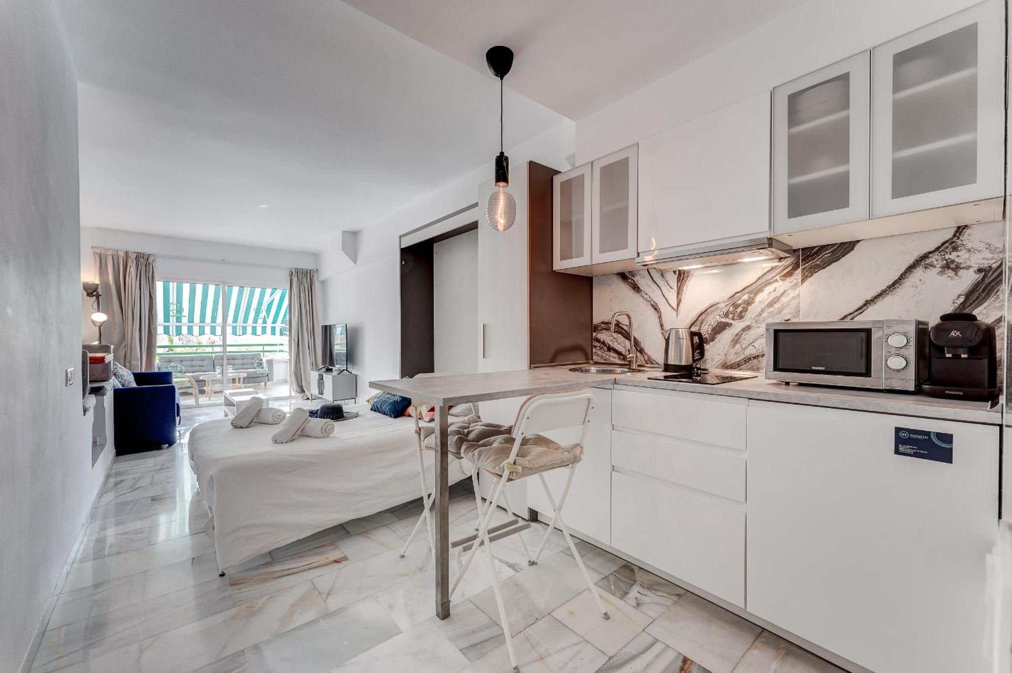 Graceful Brand New In Altamira *
