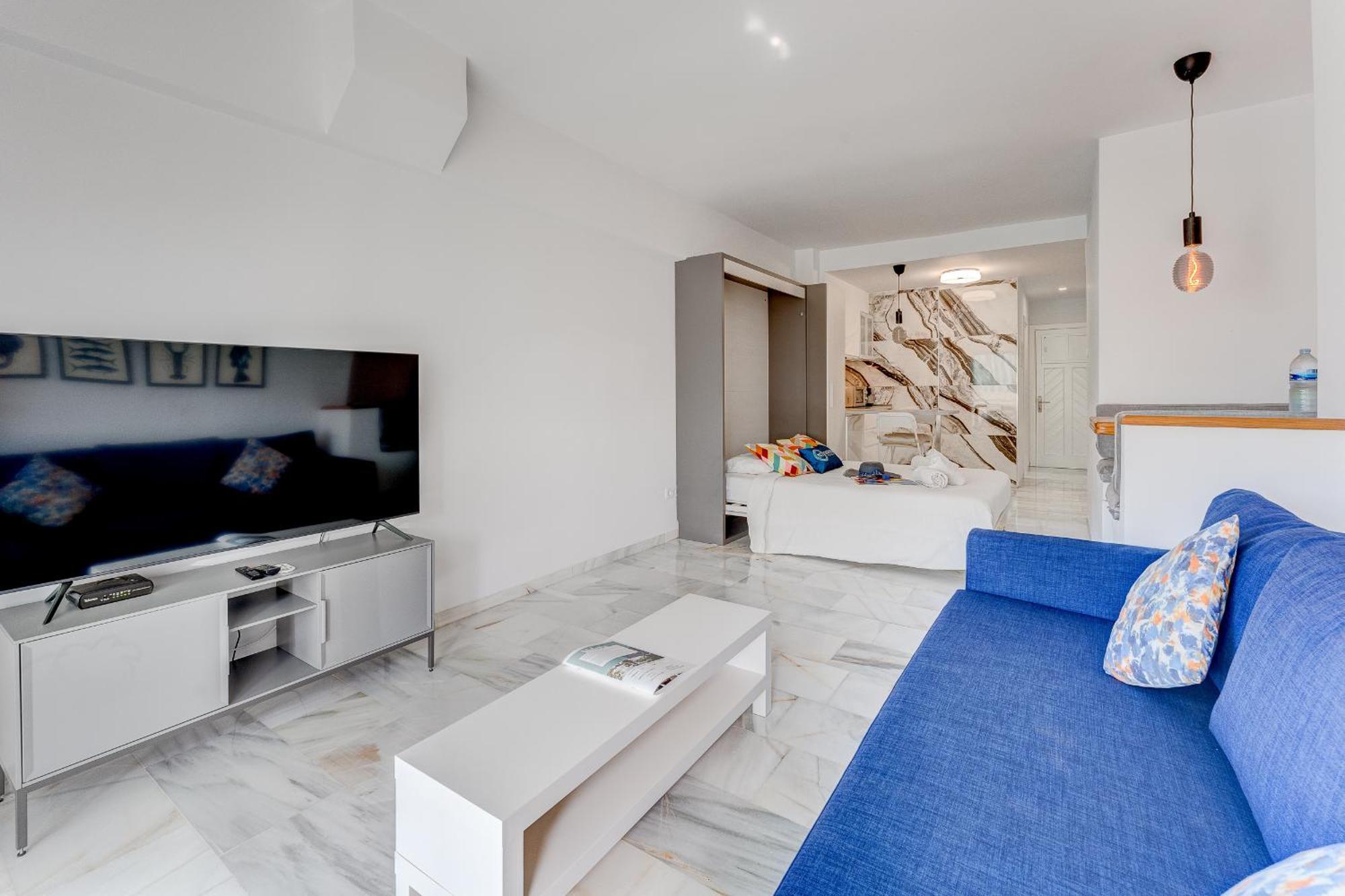 Graceful Brand New In Altamira Appartement *