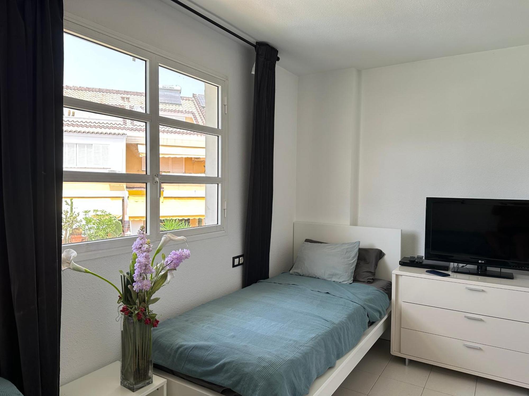 4-room House Americas, Vistas