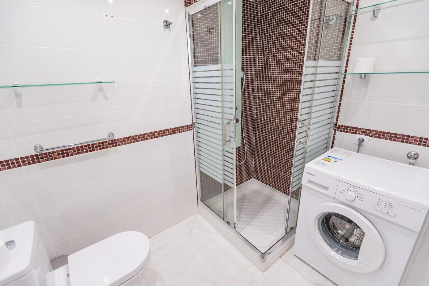Luxury In Beachfront Complex In El Duque Area,