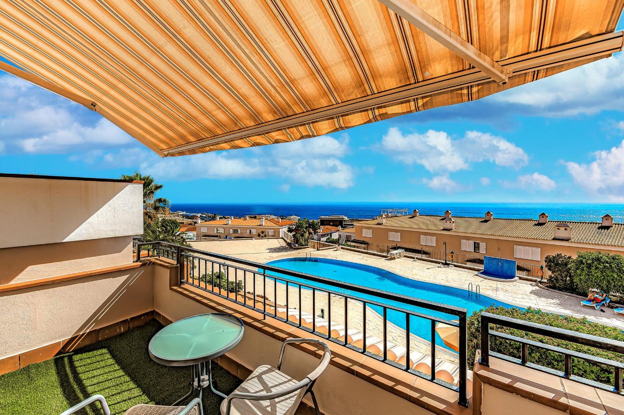 Spacious Ocean View Family Townhouse * Puerto de Santiago (Tenerife)