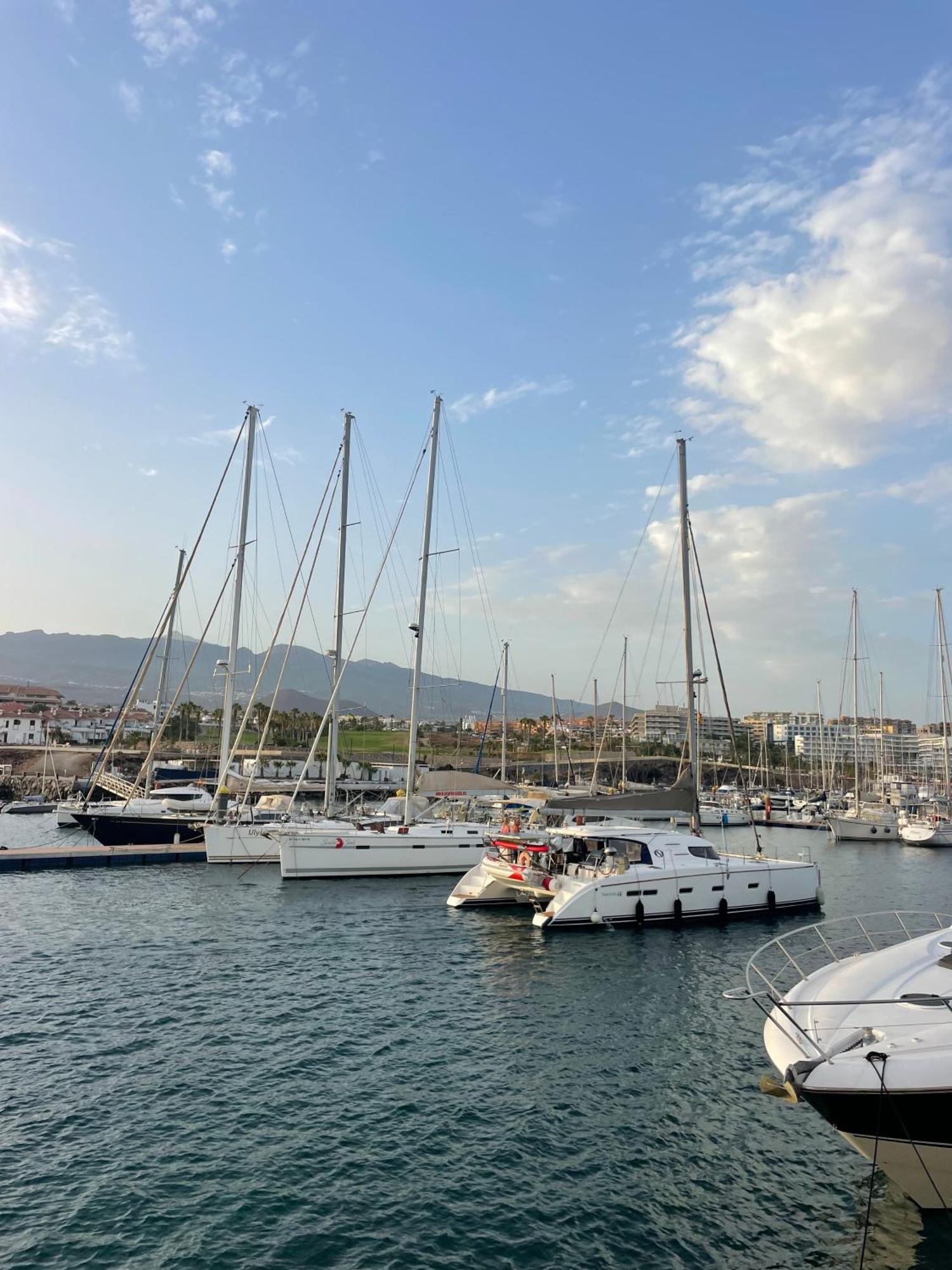 Poseidon Golf & Ocean View Apartamento