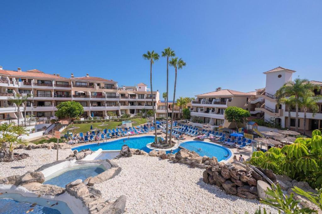 Beautiful Penthouse With Heated Swimming Pool Golf Del Sur