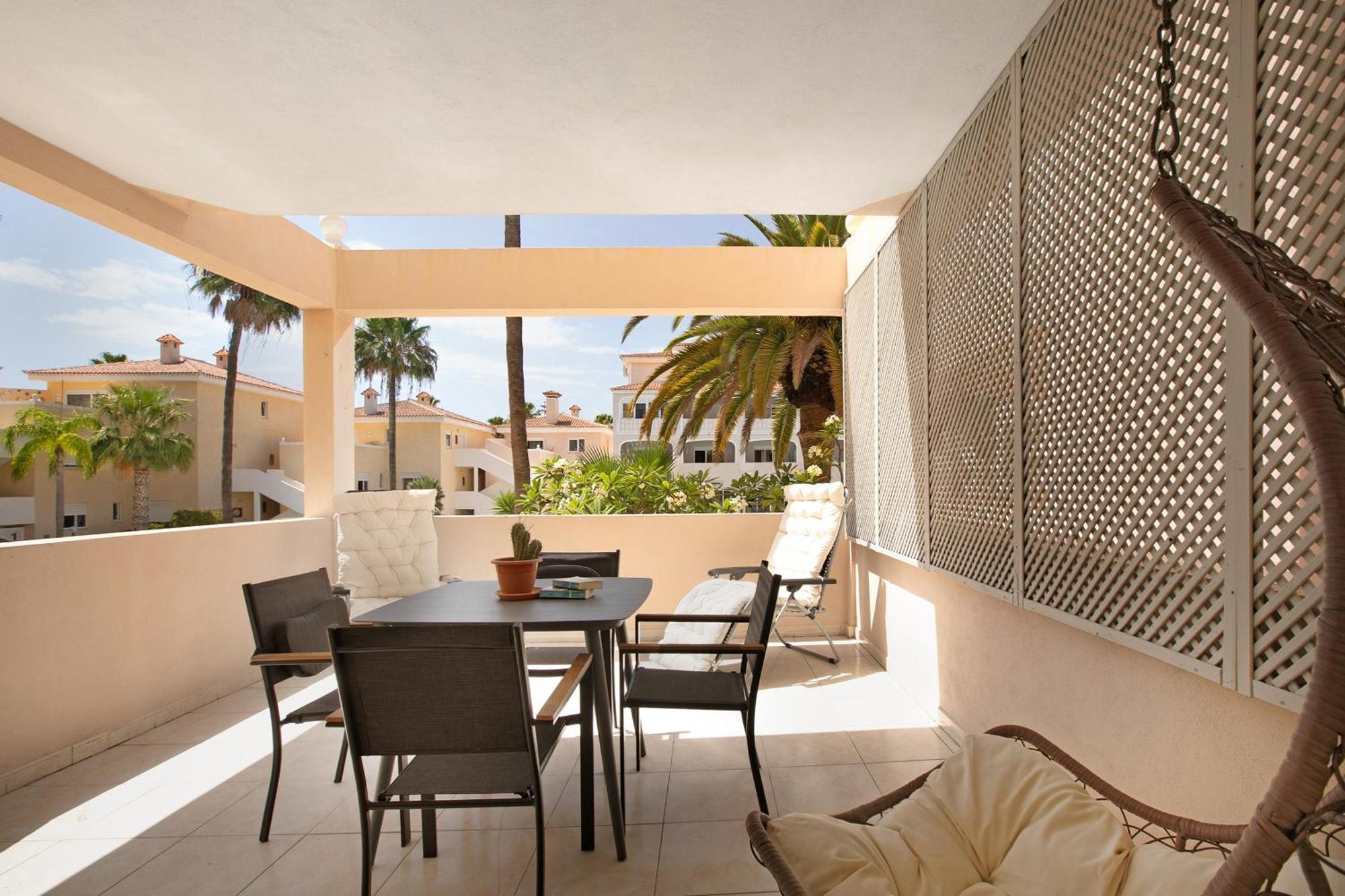 Breeze Island Apartment Chayofa