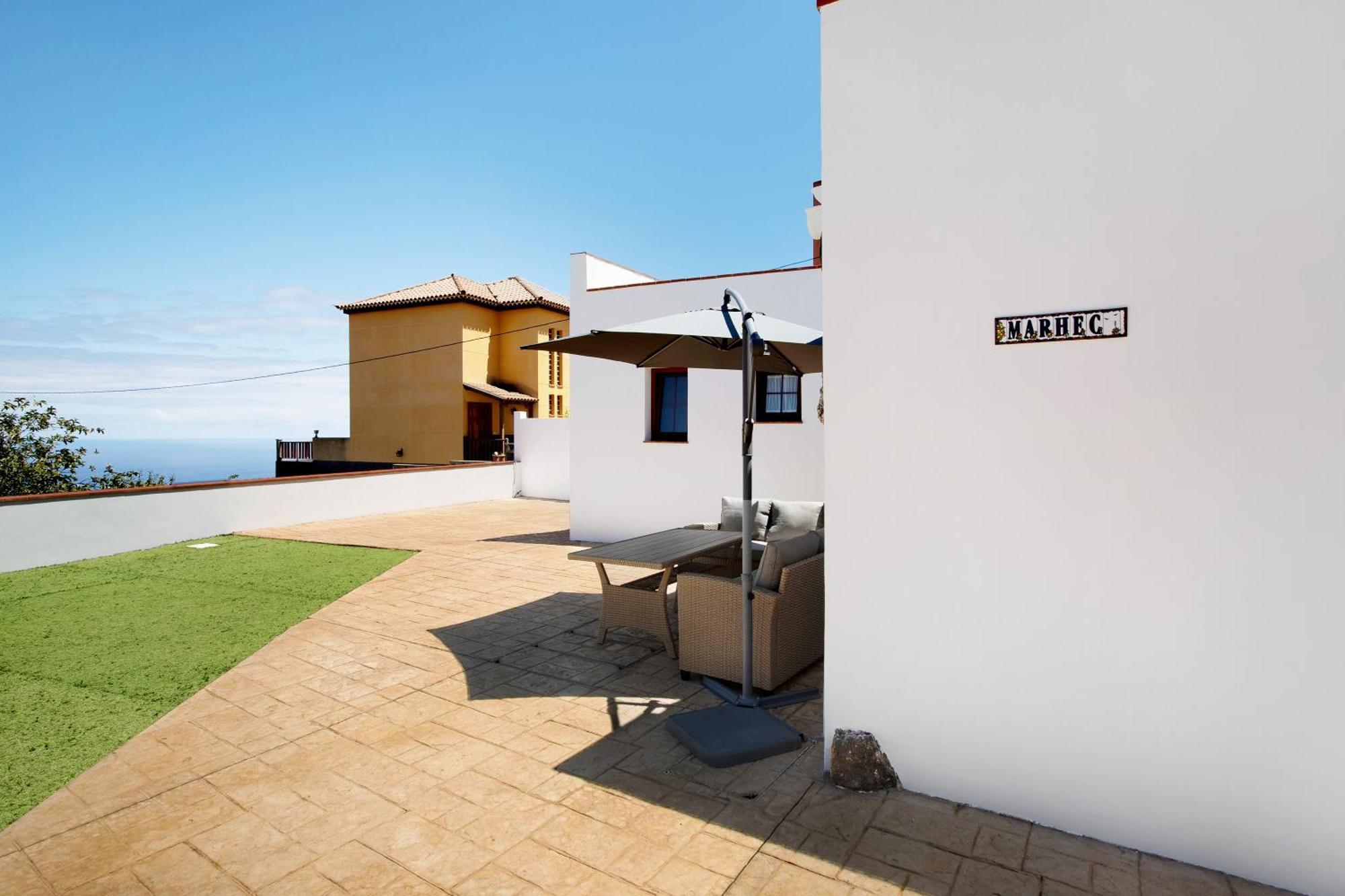 Casa Marhec Holiday home