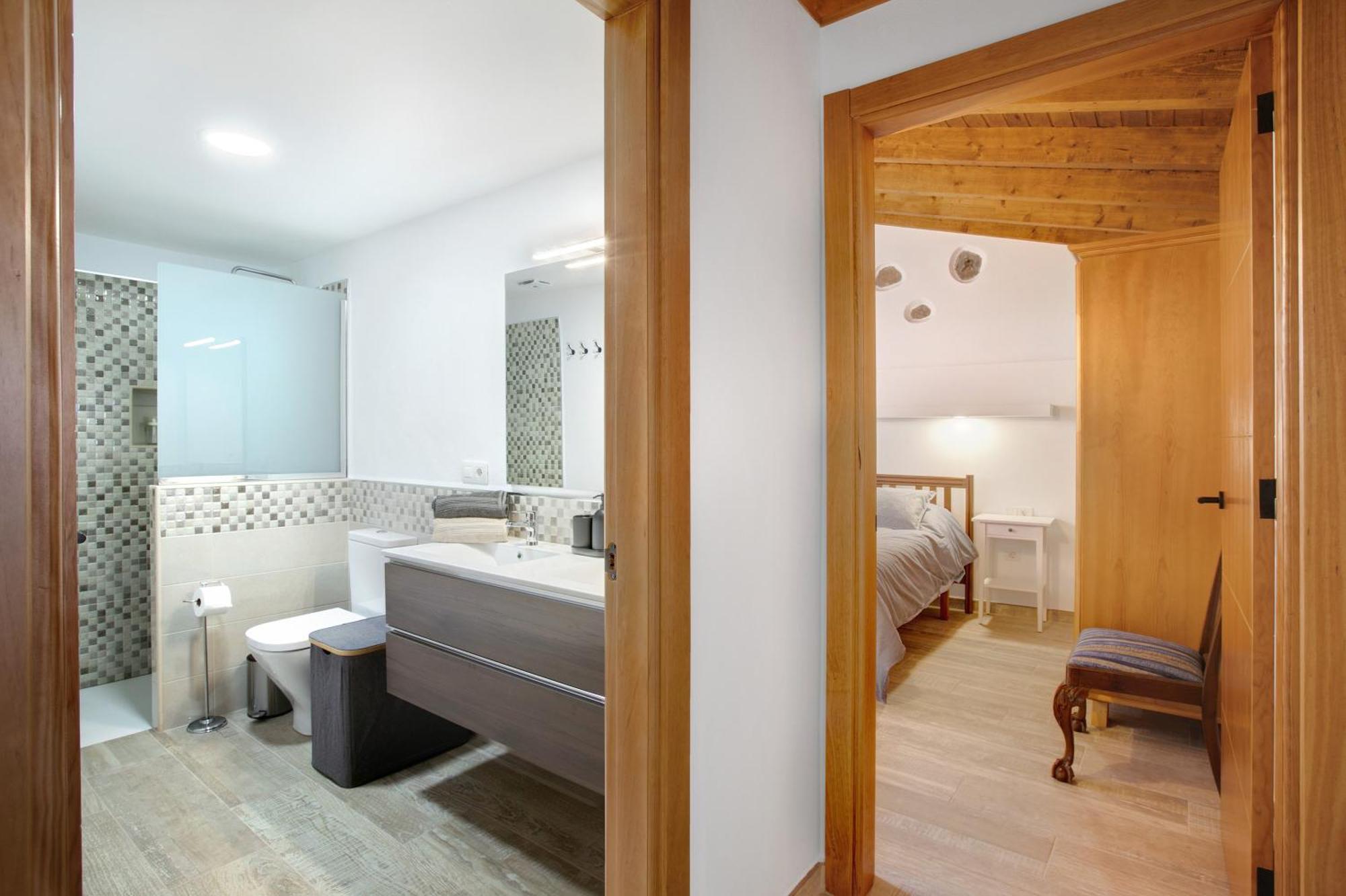 Casa Marhec Holiday home *