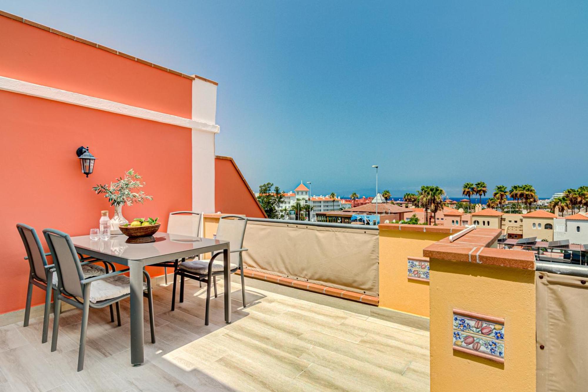 El Duque Comfortable Apartment *