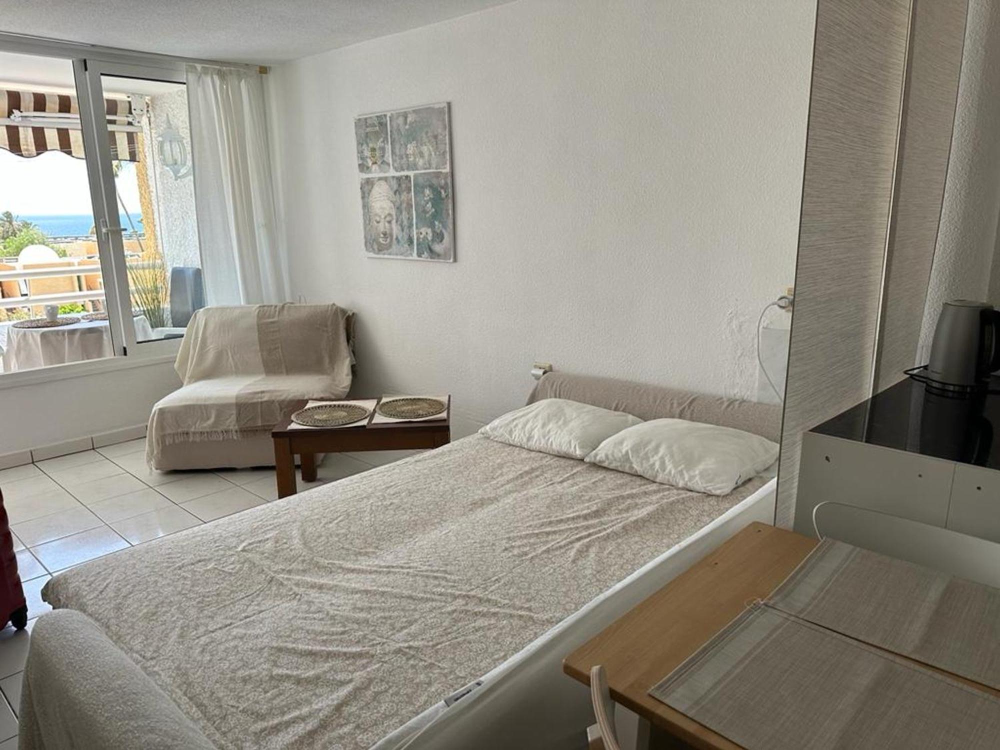 Borinquen Only 280 Meters To The Beach, Balcony With Sea View, Heated Pool, Wifi Apartamento Playa de las Américas