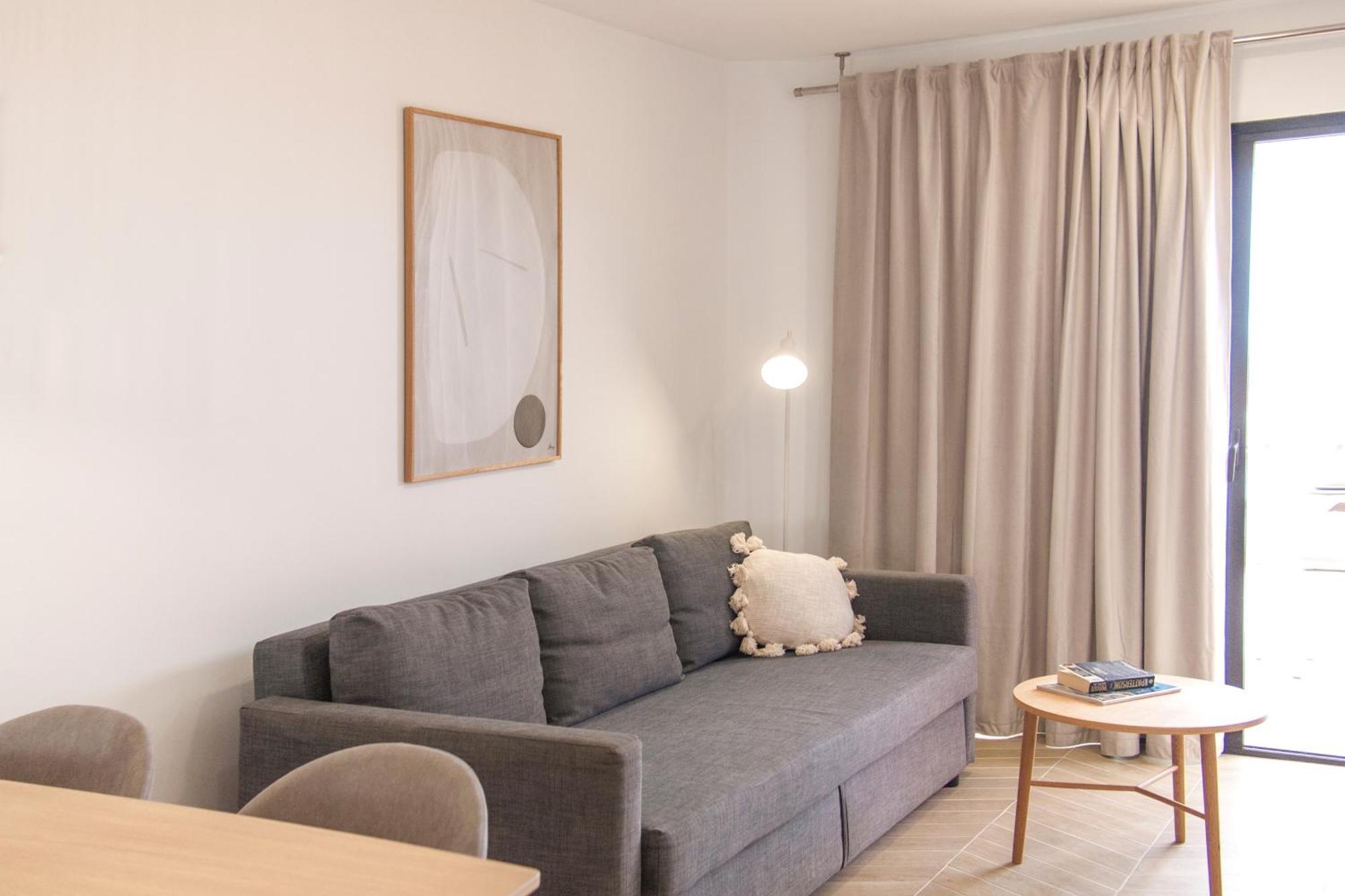 Appartement Playa Vistas 2 With Breathtaking Sea View, Only 100 M To The Sea, Heated Pool, Aircondition For A Fee, Wifi Playa de las Américas