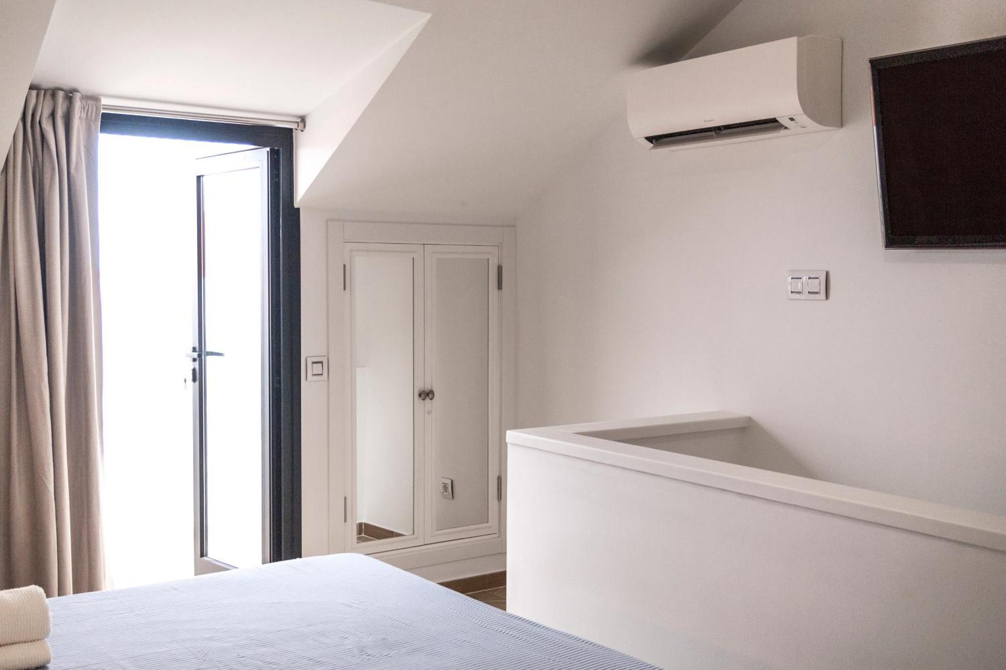 Playa Vistas 2 With Breathtaking Sea View, Only 100 M To The Sea, Heated Pool, Aircondition For A Fee, Wifi Appartement