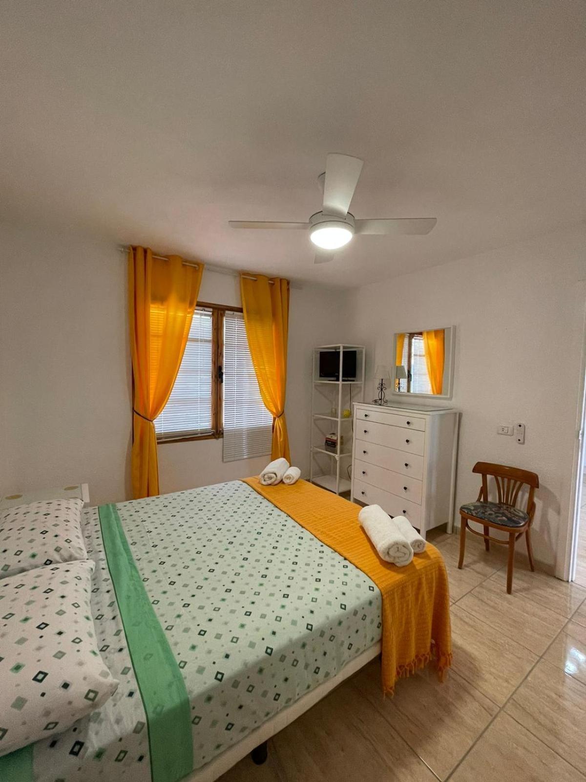 Santiago Beach, Cristianos With Air Conditioning Apartment