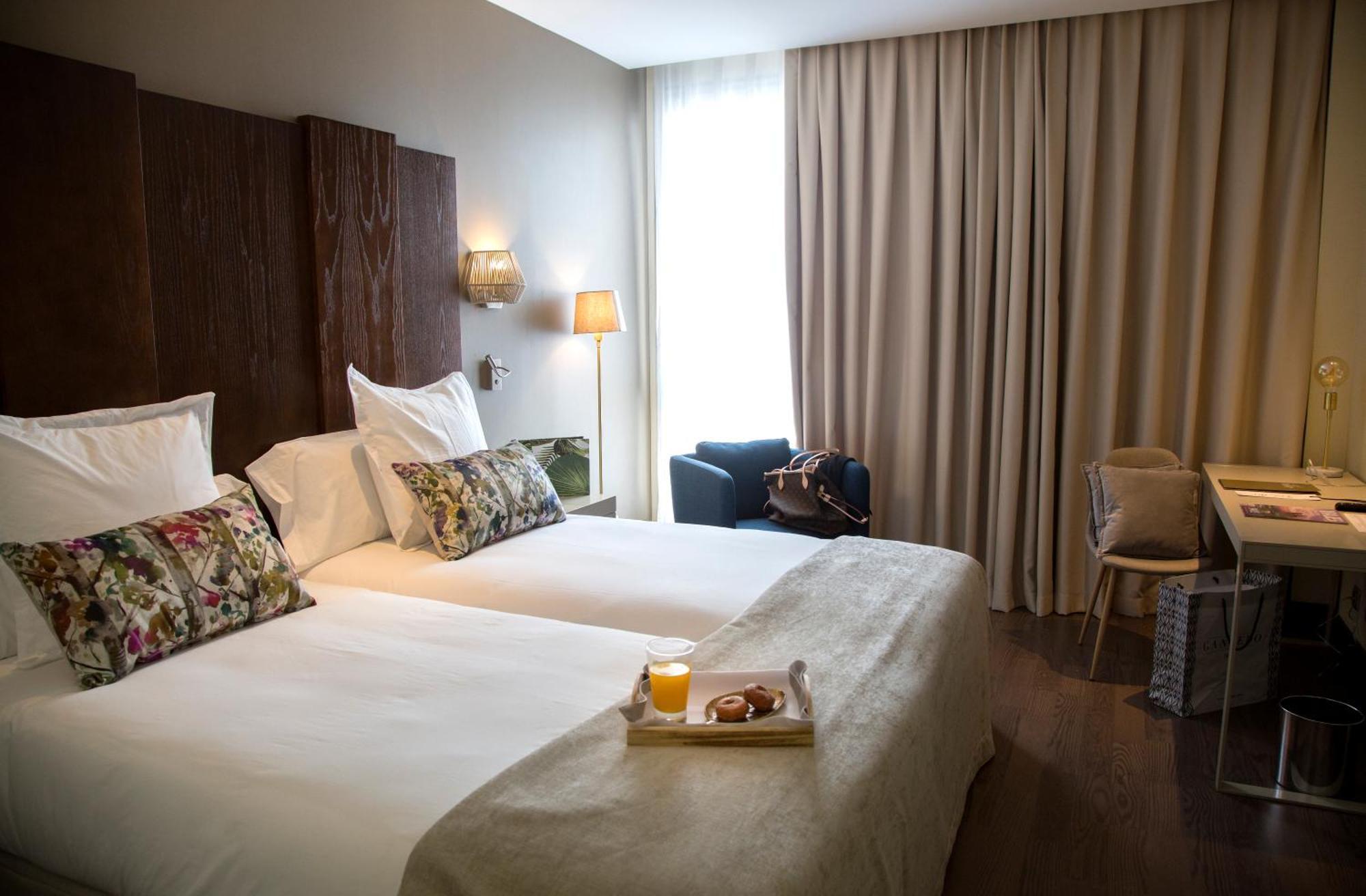 La Laguna Gran 4*