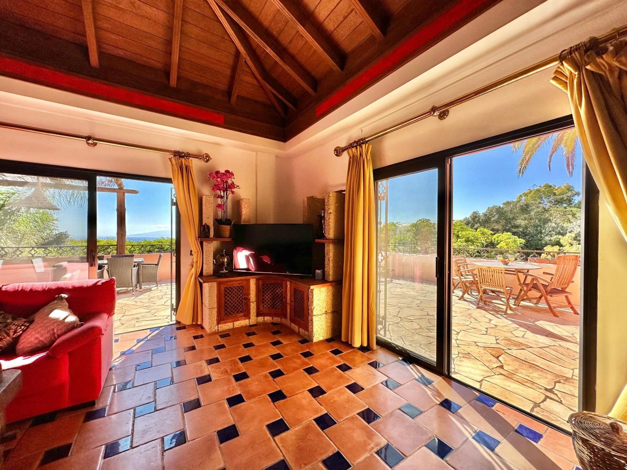 Tropical Garden Villa