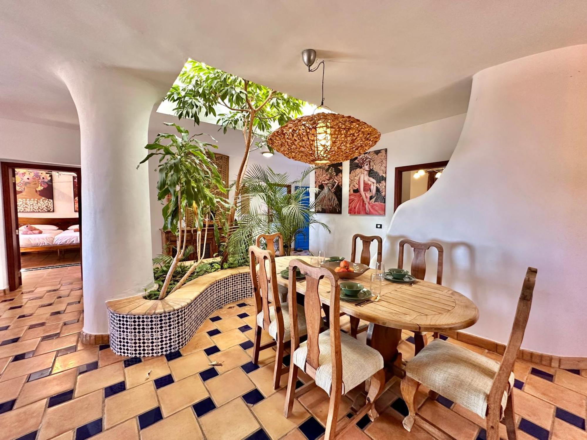 Tropical Garden Villa Guia de Isora (Tenerife)