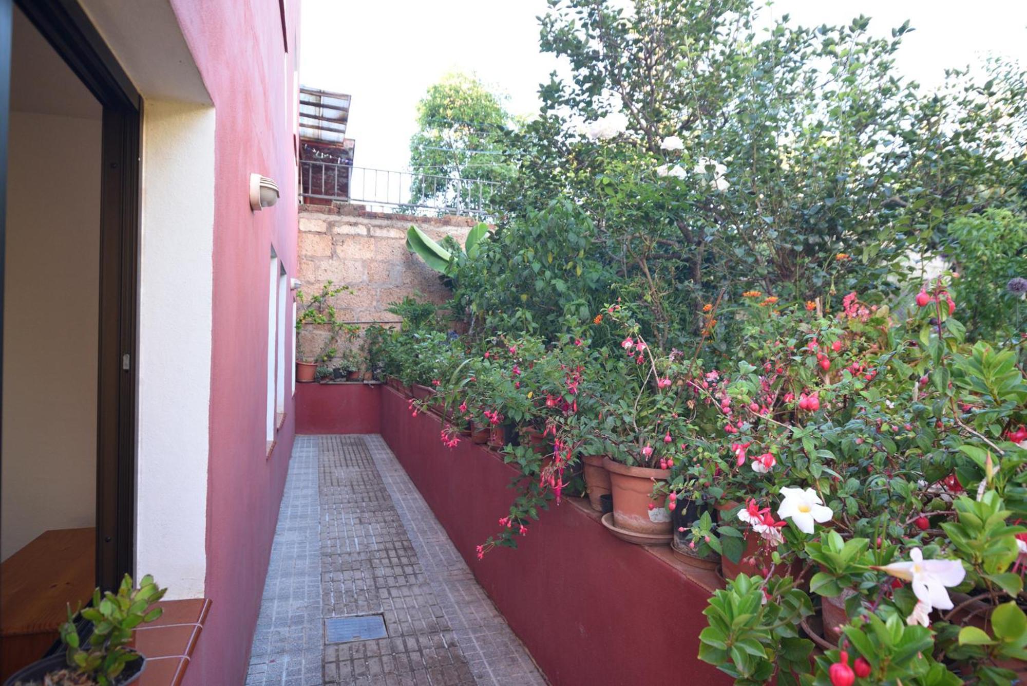 La Casa De Las Flores