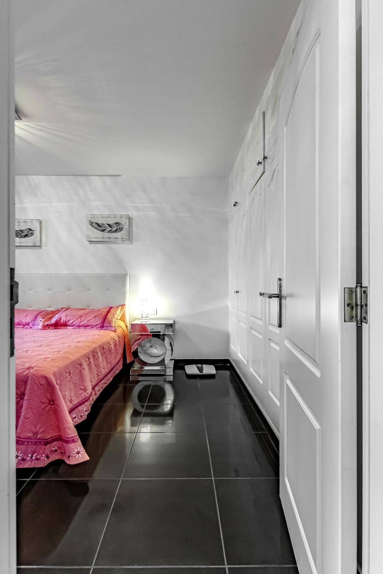 Luxury 2bedroom Apart Sea View *