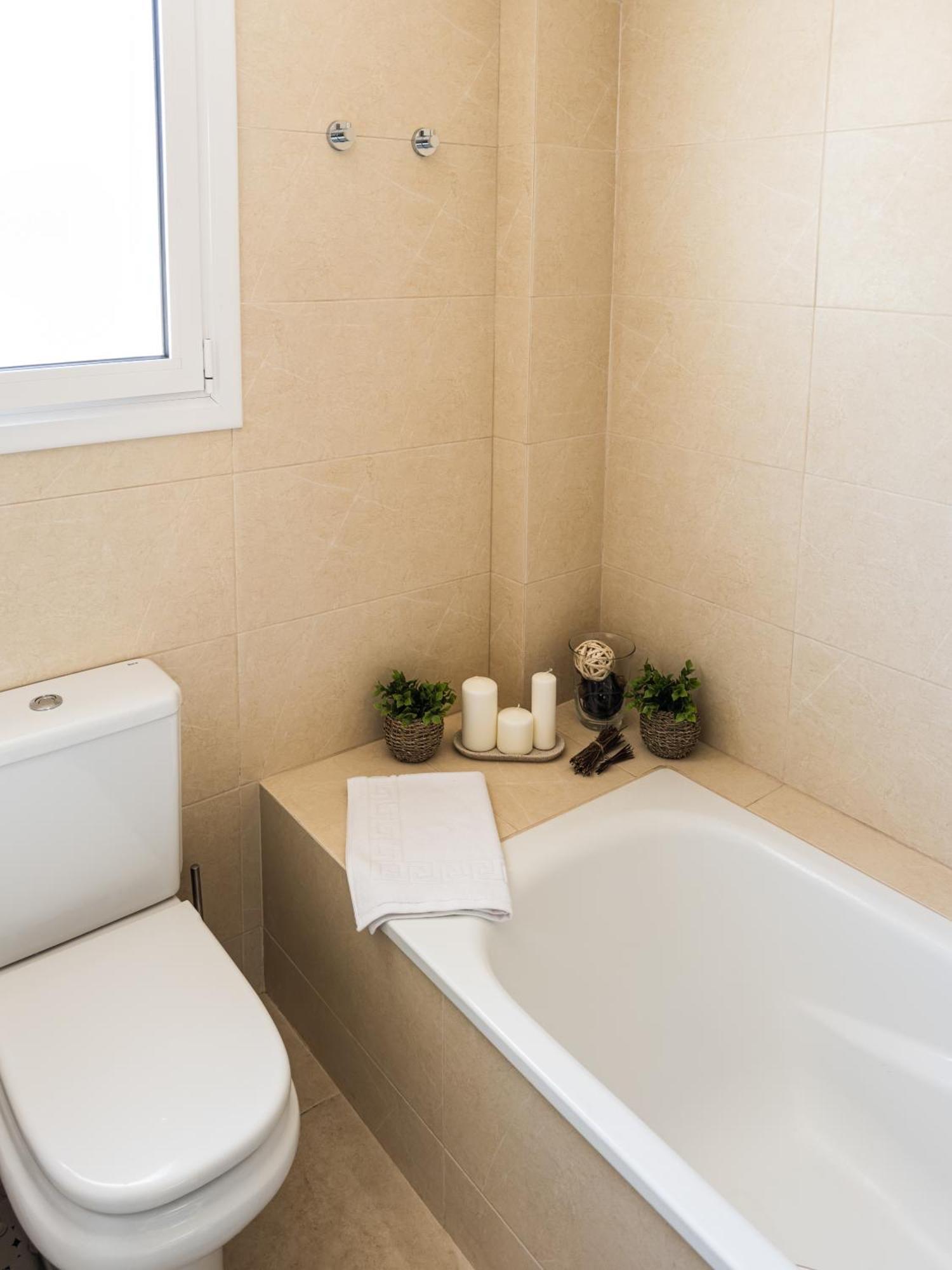 Luna - Ac, 2 Pools, Panoramic Ocean, Private Garage, Fibre Net Puerto de Santiago (Tenerife)