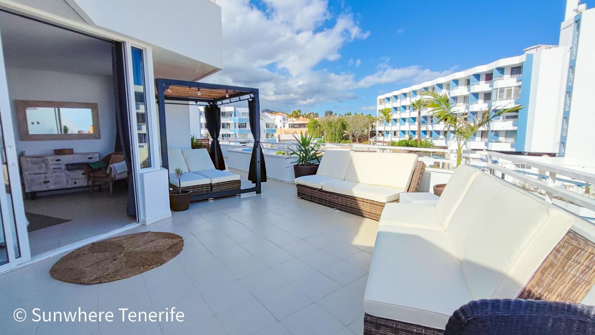 Golf Penthouse - Tenerife South Apartment