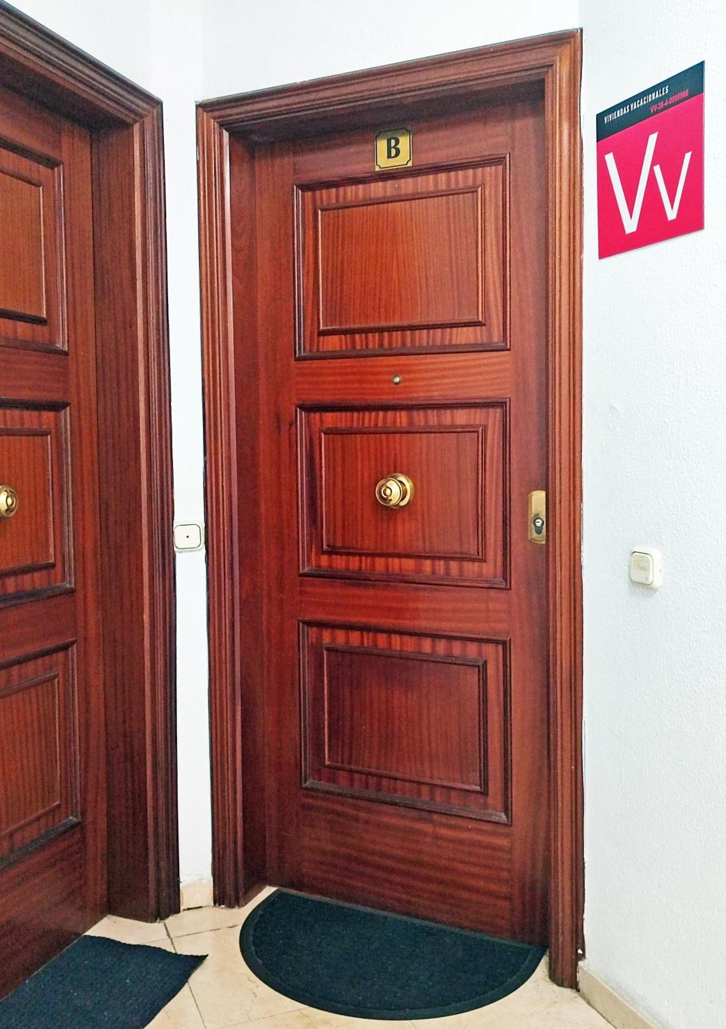 Cruz De Tenerife, Piso Centrico, Amplio Y Con Garaje *
