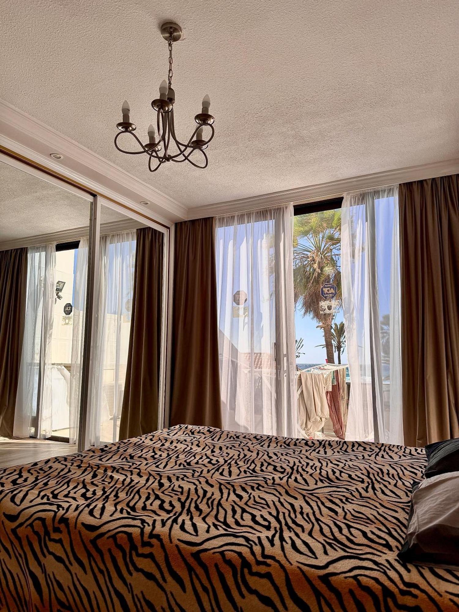 Townhouse Parque Santiago 2 *