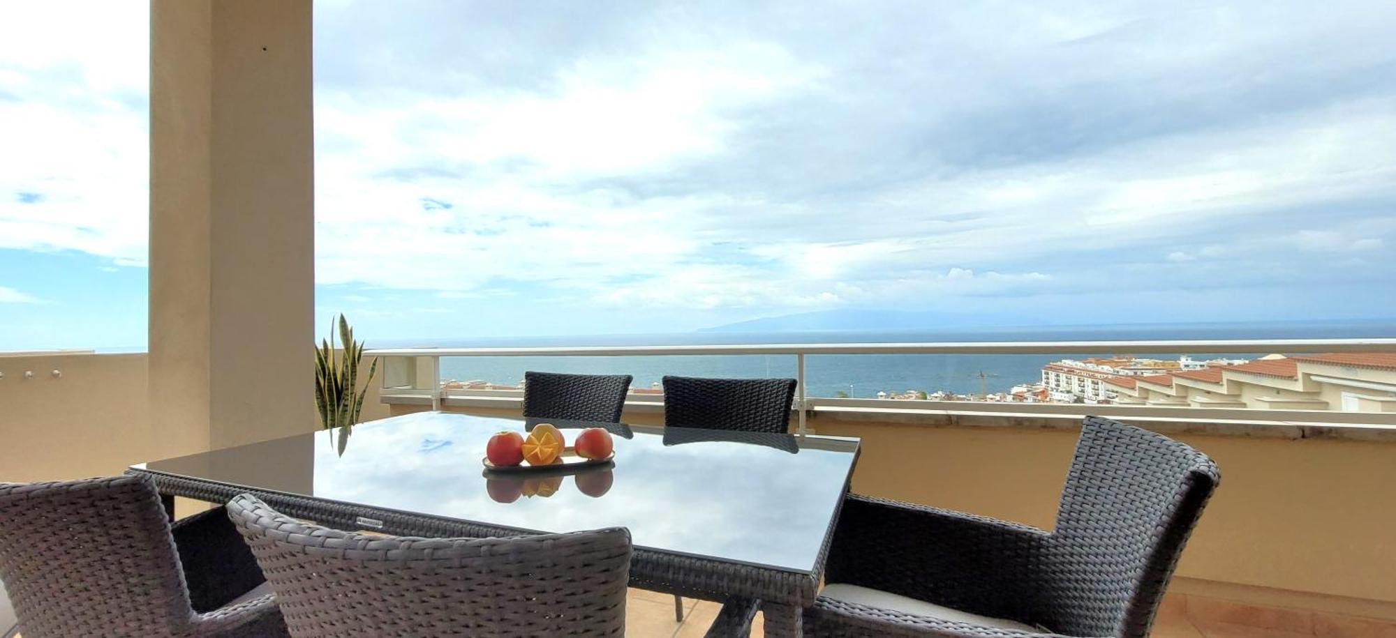 Luna - Ac, 2 Pools, Panoramic Ocean, Private Garage, Fibre Net