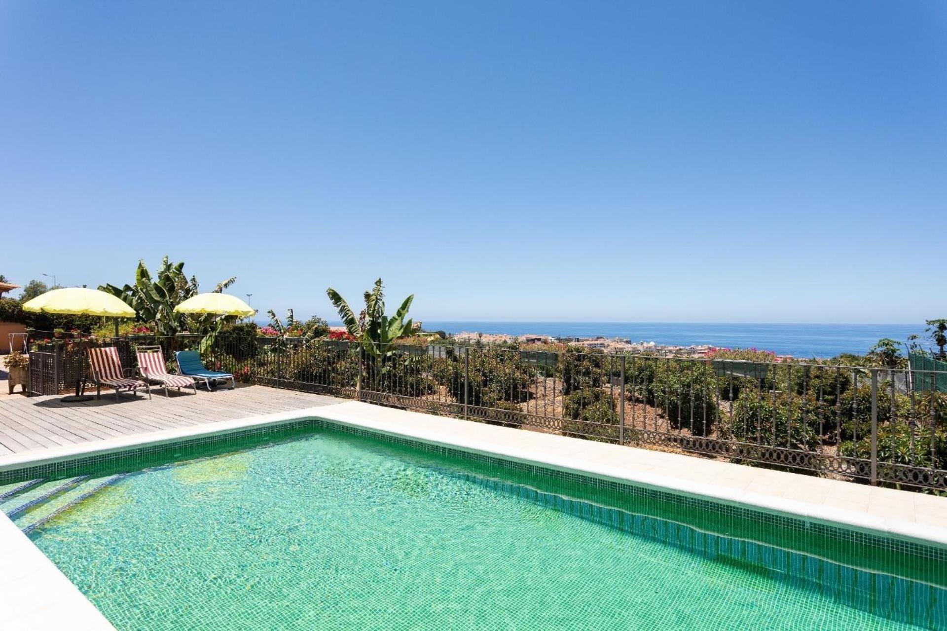 Holiday home Paraiso - Ganzjaehrig Geheizter Pool