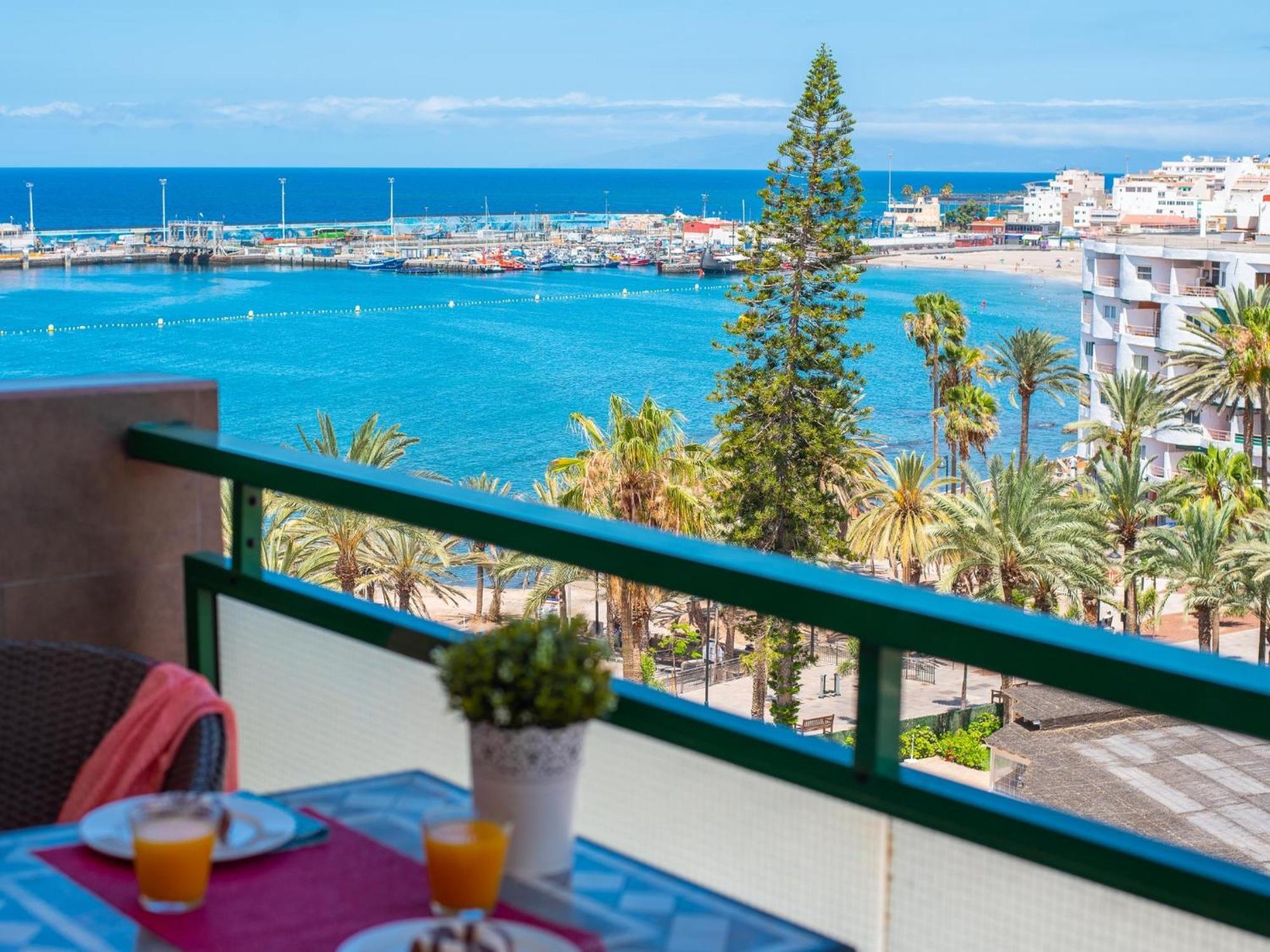 603 Comodoro Front Apartment
