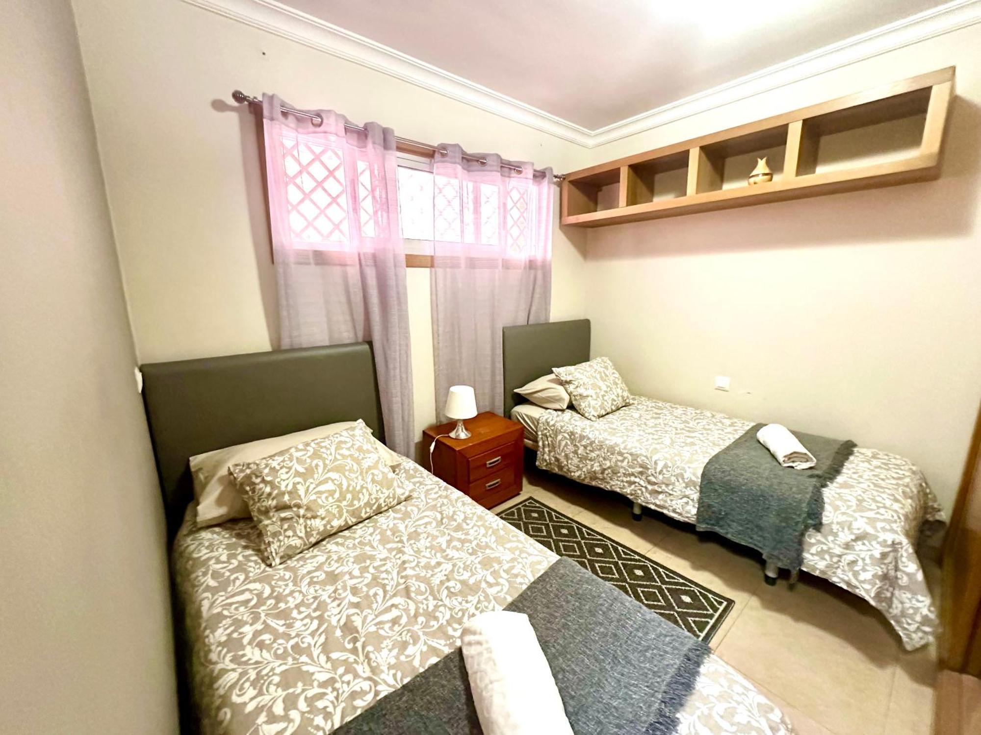 Apartment Charming 3 Bedroom