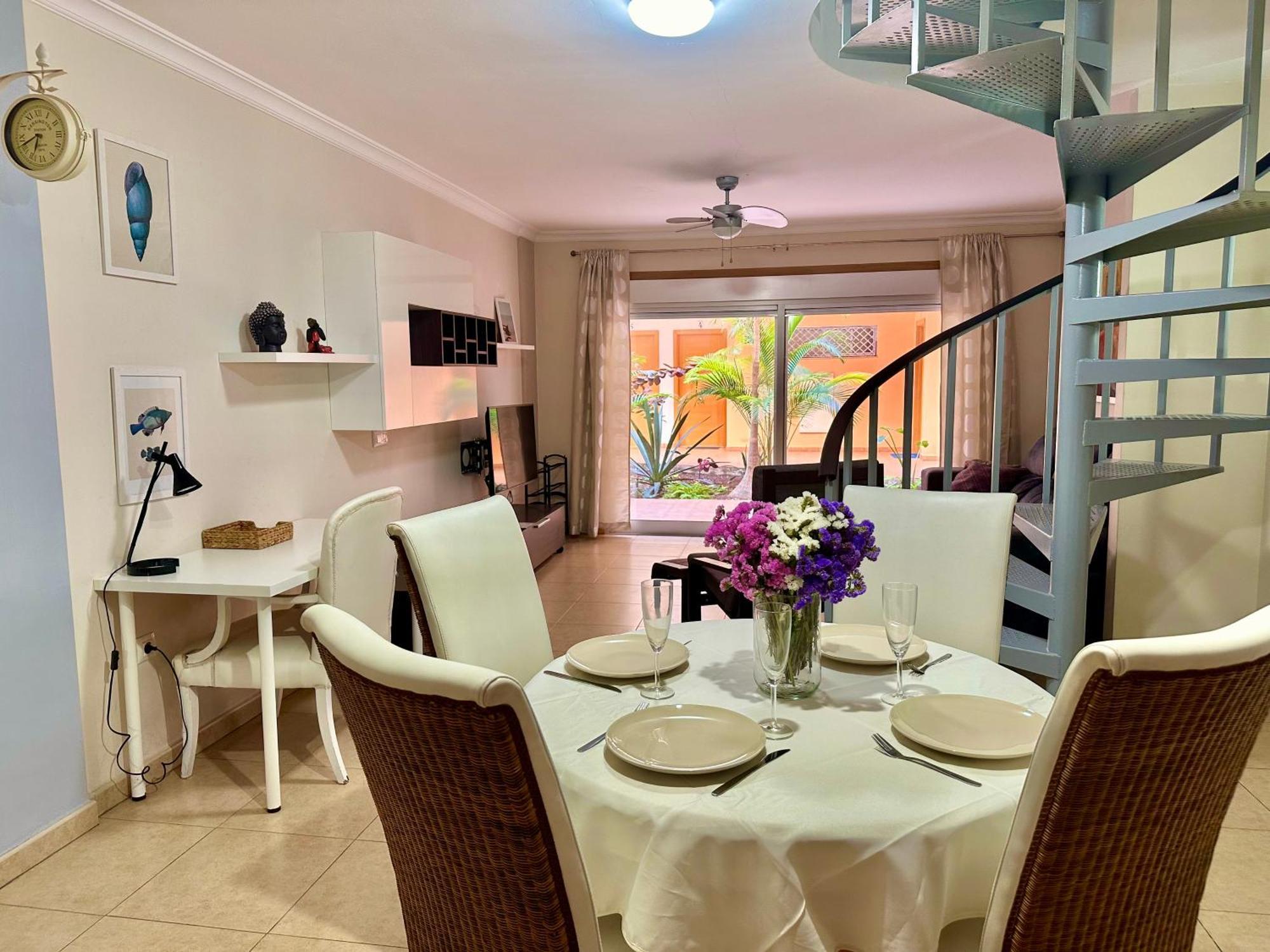 Charming 3 Bedroom Apartment Playa de San Juan (Tenerife)