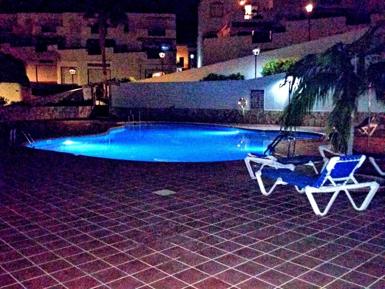 Topfloor Corner Panoramics Views & Pools