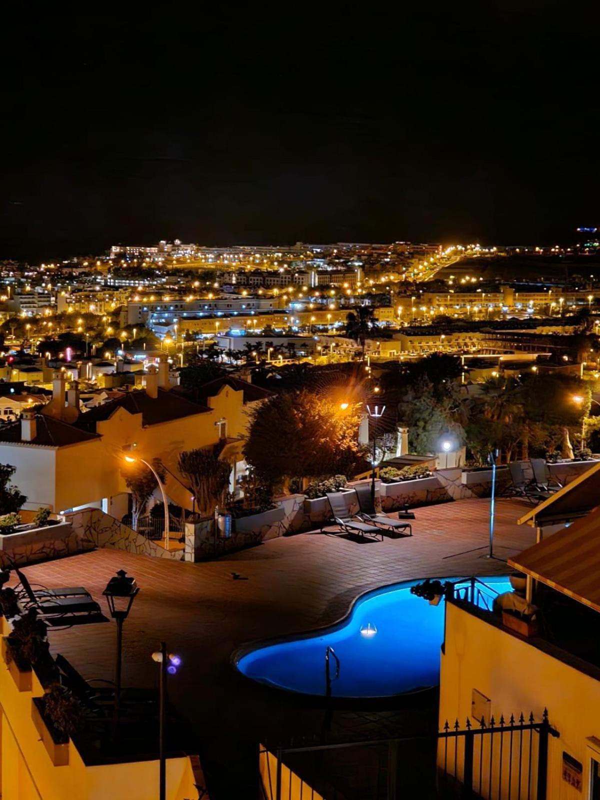 Apartment Topfloor Corner Panoramics Views & Pools