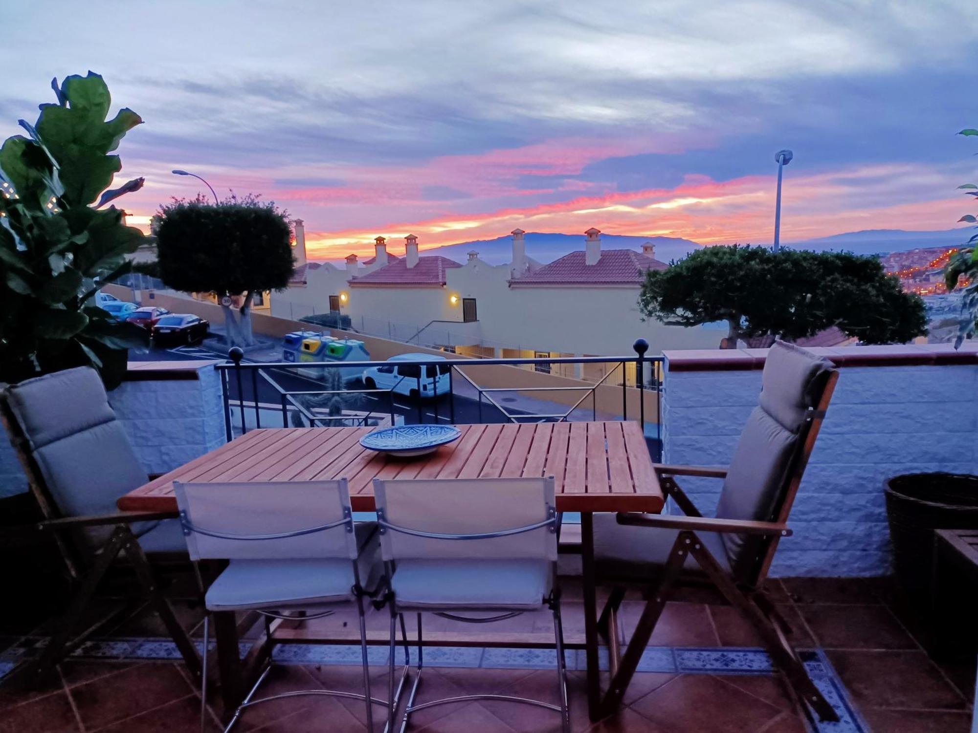 Topfloor Corner Panoramics Views & Pools Costa Adeje (Tenerife)