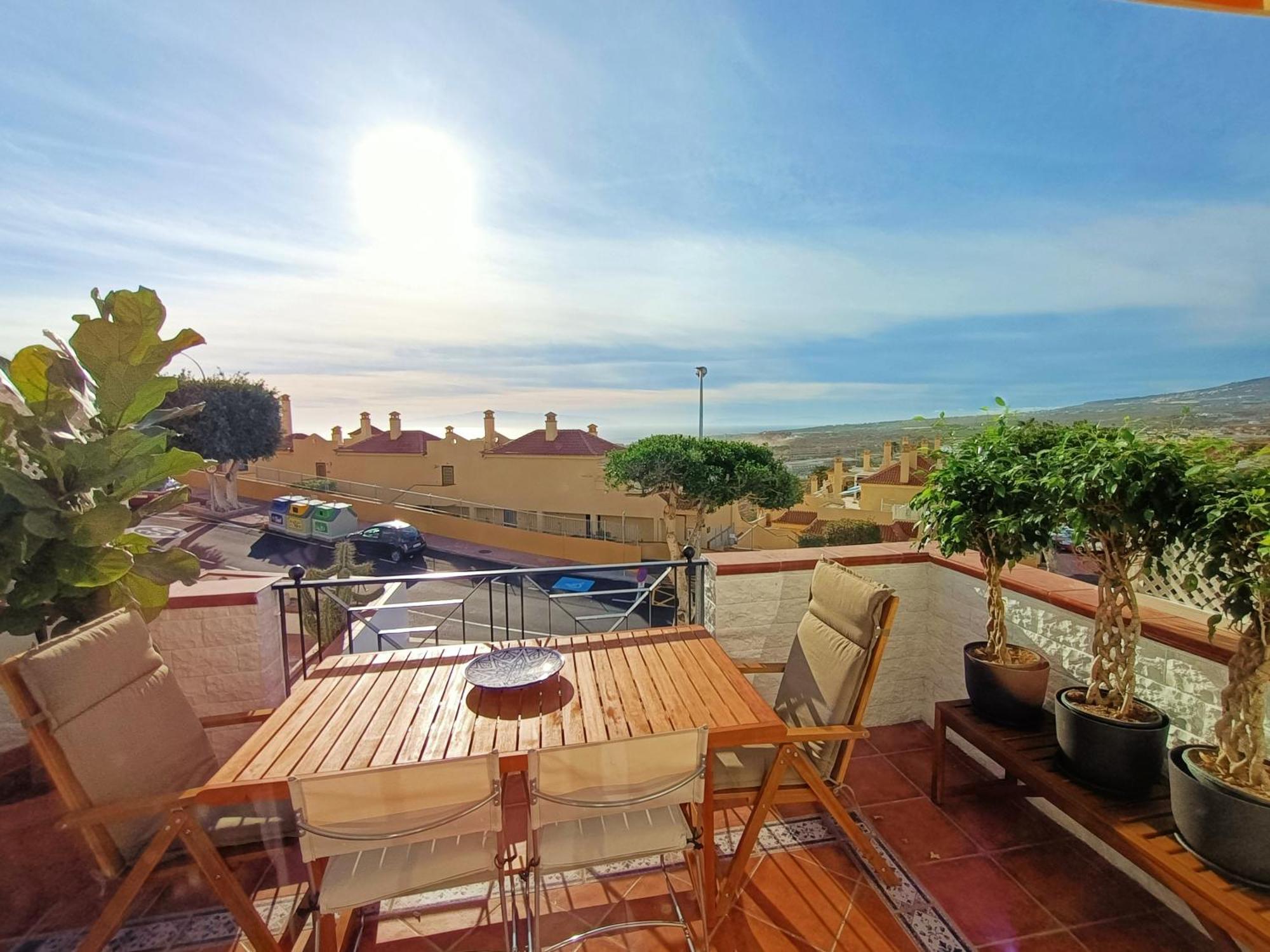 Apartment Topfloor Corner Panoramics Views & Pools *