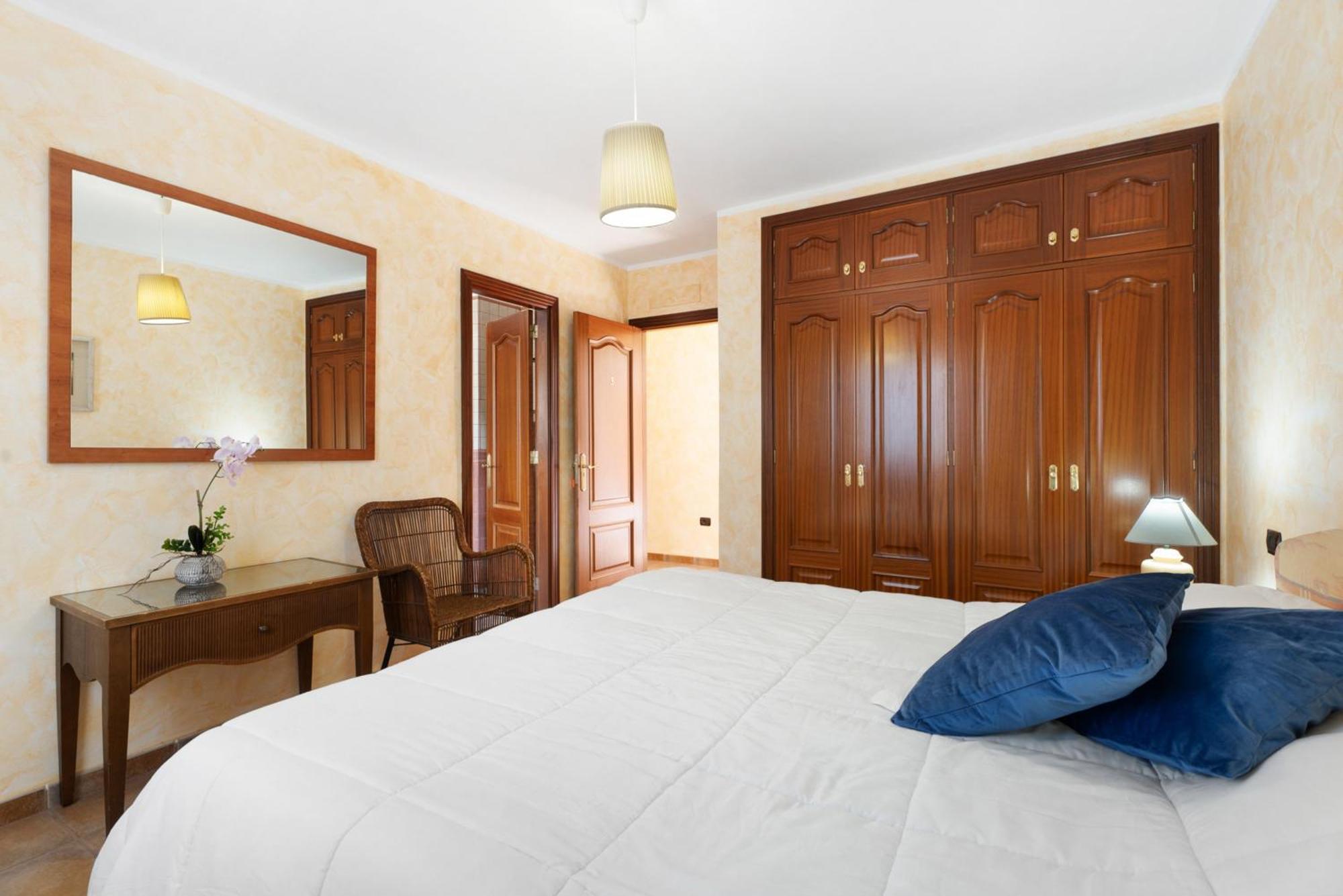 Golf Del Sur Villa