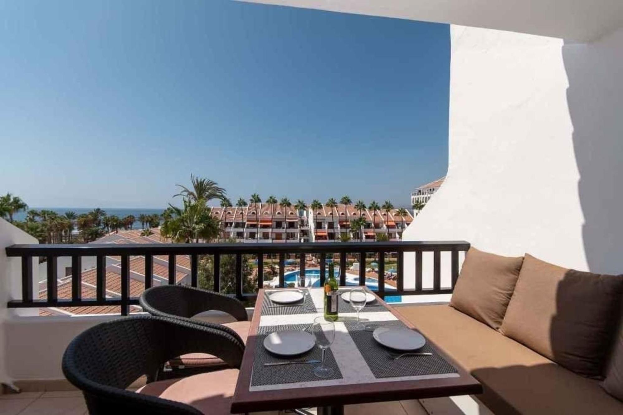 Apartamento Fuer 4 Personen 1 Kind Ca 70 M In Playa De Americas, Teneriffa Westkueste Von Teneriffa *