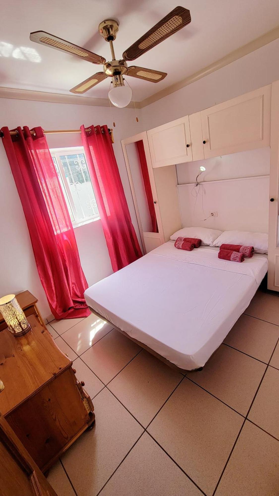 Holiday home Con Piscina En Aldea Blanca San Miguel de Abona