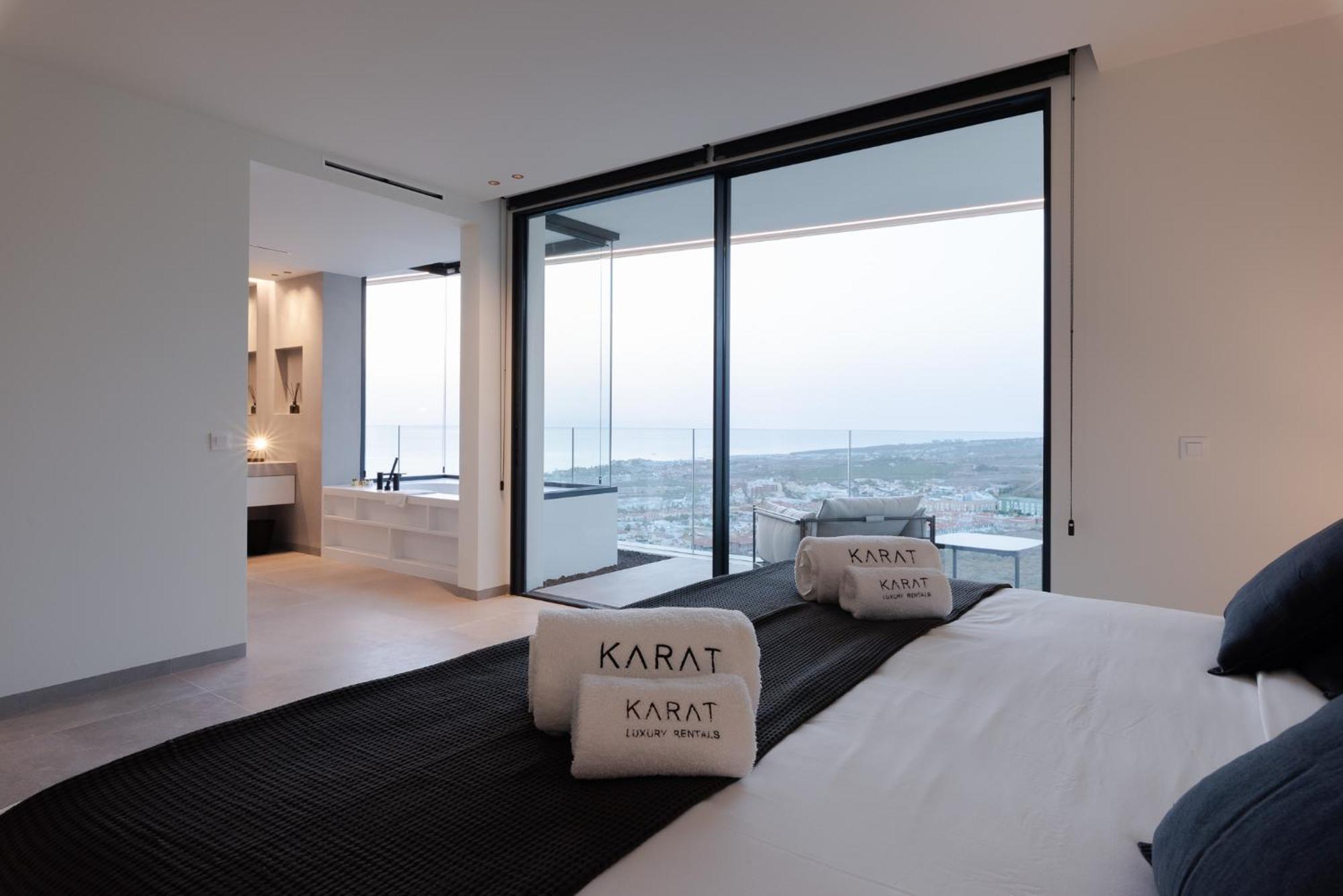 Villa Karat Kai Torviscas *